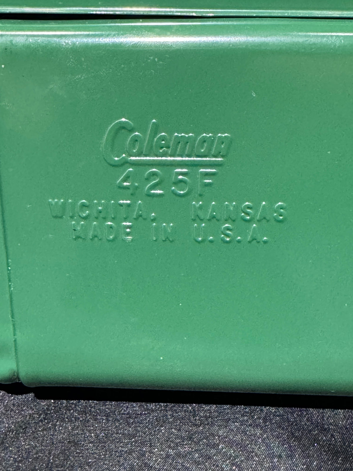 Vintage 1981 Coleman Model 425F 2-Burner Camp Stove with Original Box – Untested