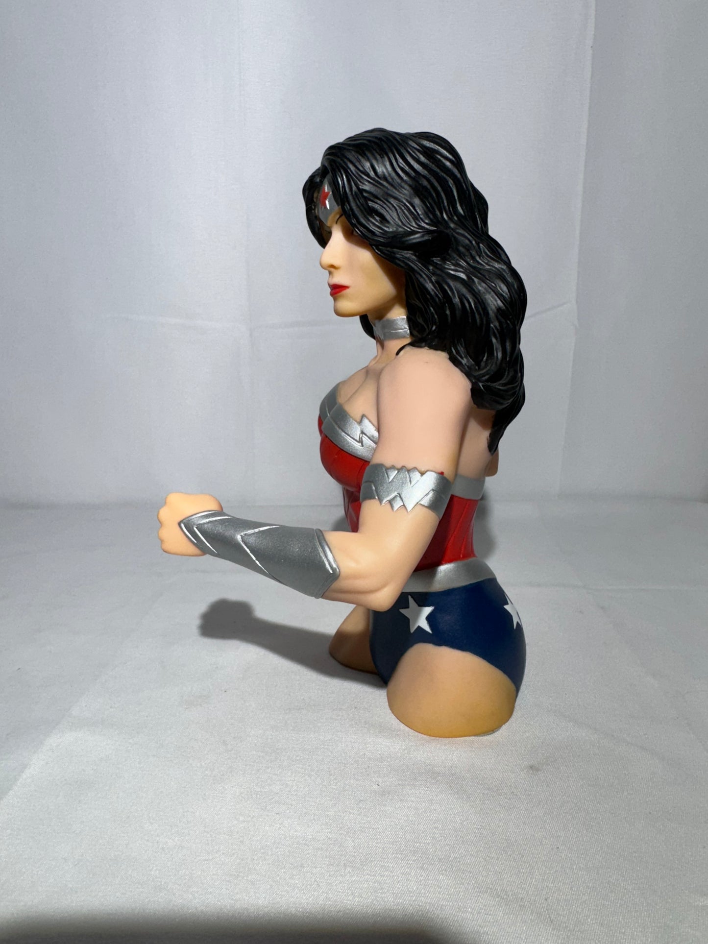 Wonder Woman “52PX” Bust Bank – Stock #45124 – DC Comics