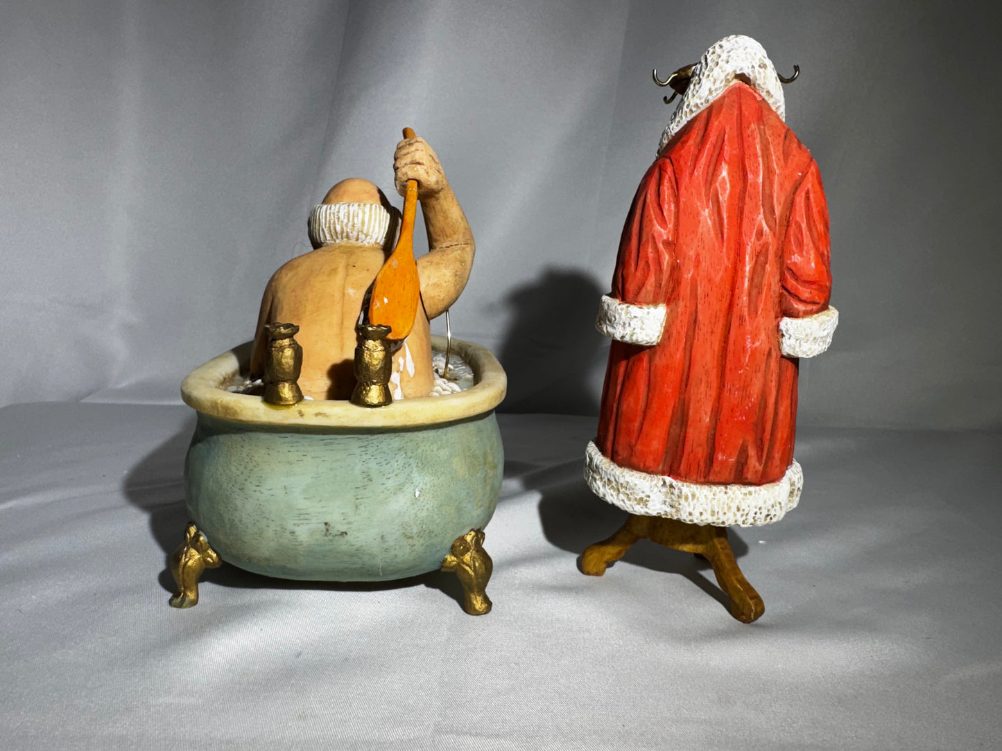 Vintage Kurt S. Adler Santa’s World Animated Music Box Bathtub Santa Works Box
