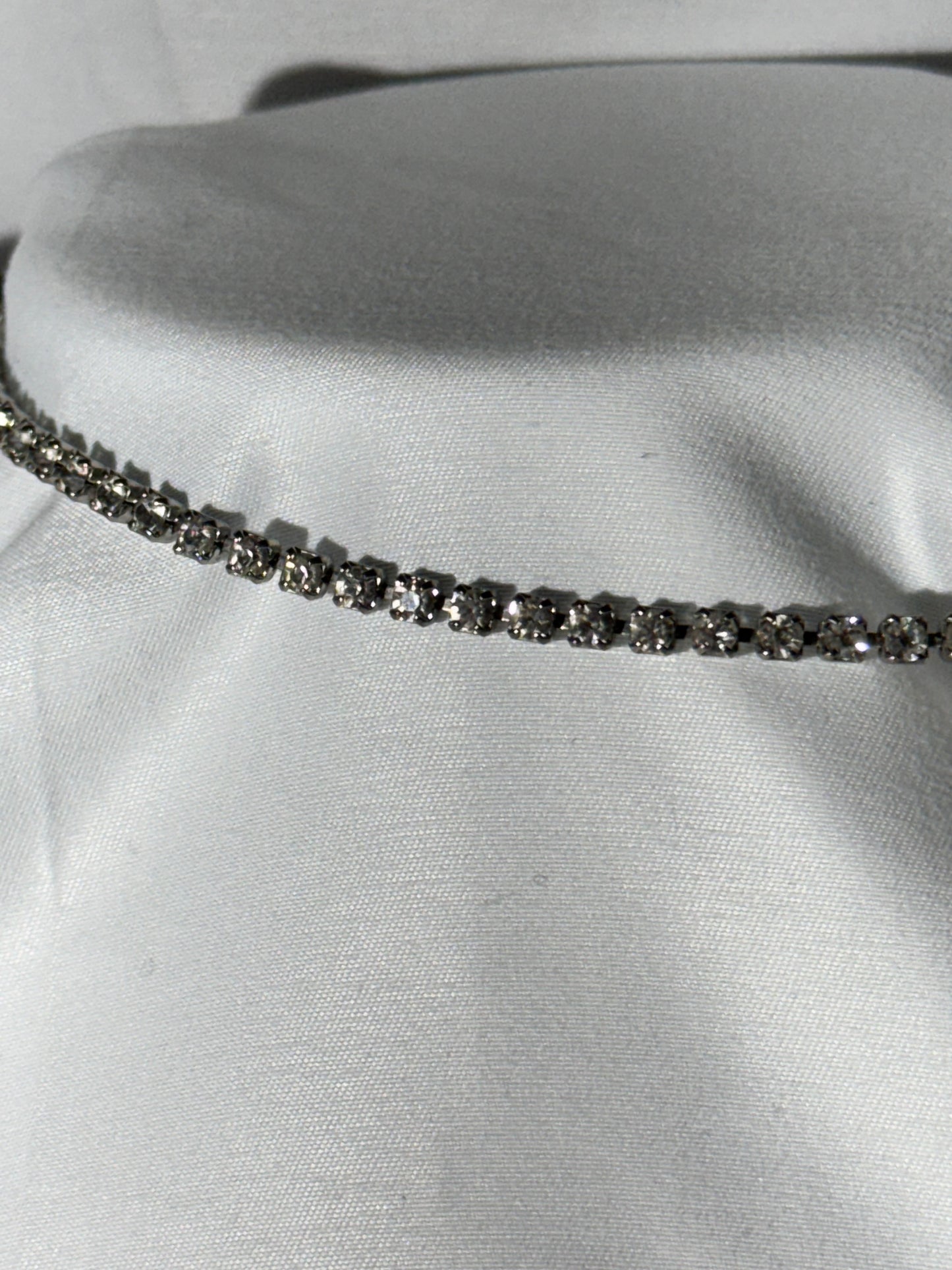 Vintage Clear Rhinestone Choker Necklace – Silver Tone – Elegant Sparkle – 16” Adjustable- Women’s jewelry