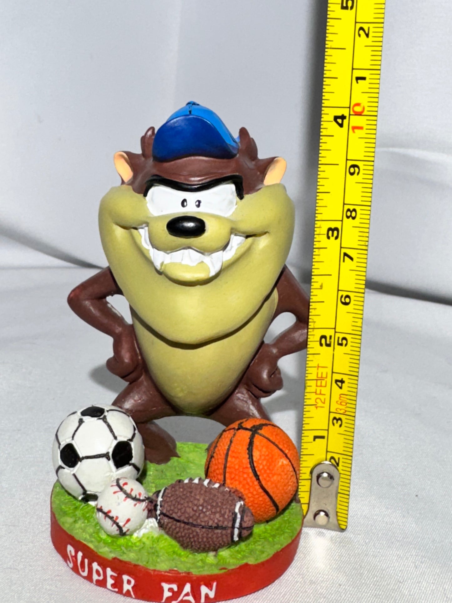 Looney Tunes Taz “Super Fan” Mini Bobble Head – Original Box
