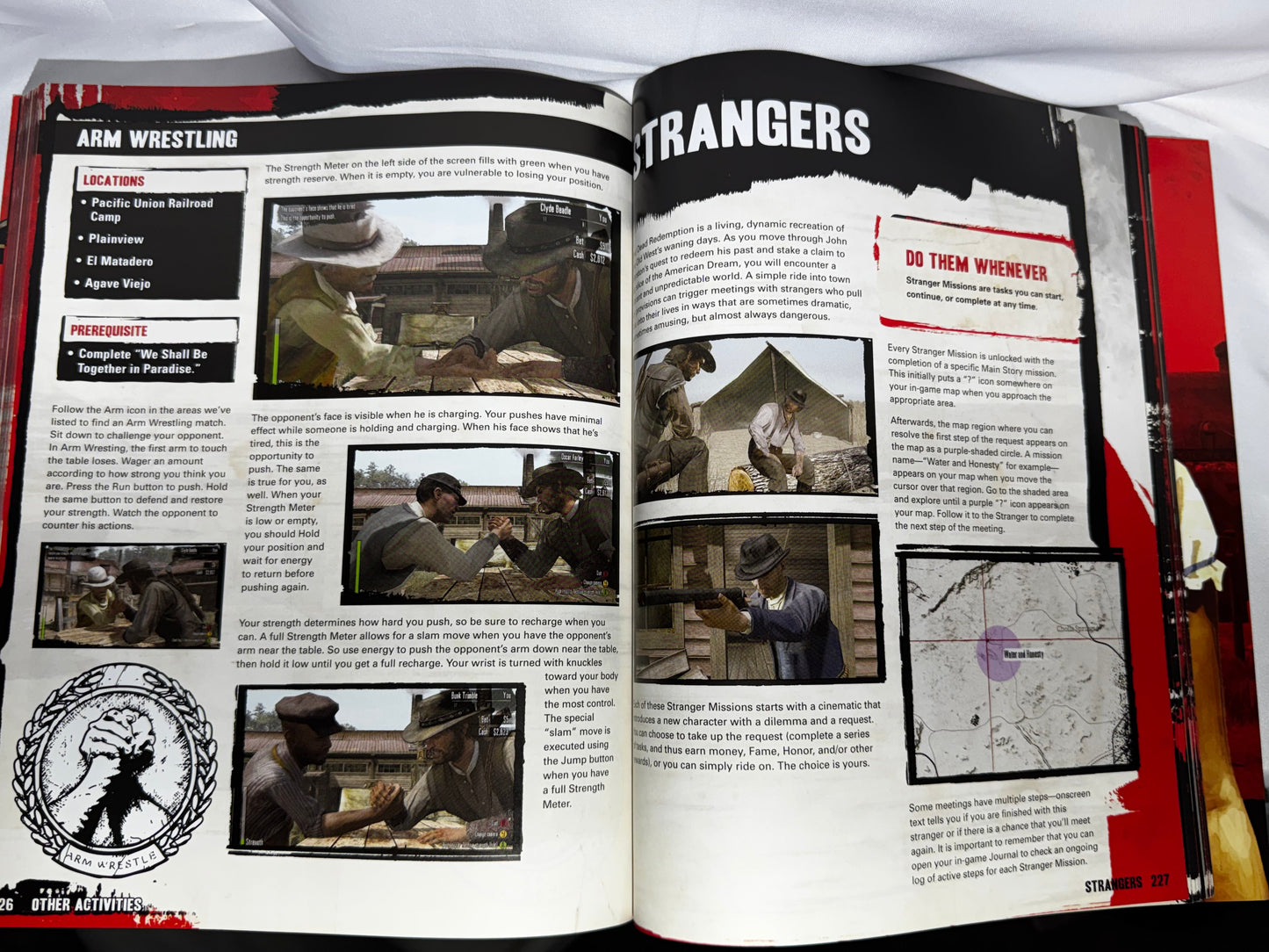 Red Dead Redemption Signature Series Strategy Guide BradyGames 2010 Xbox PS3