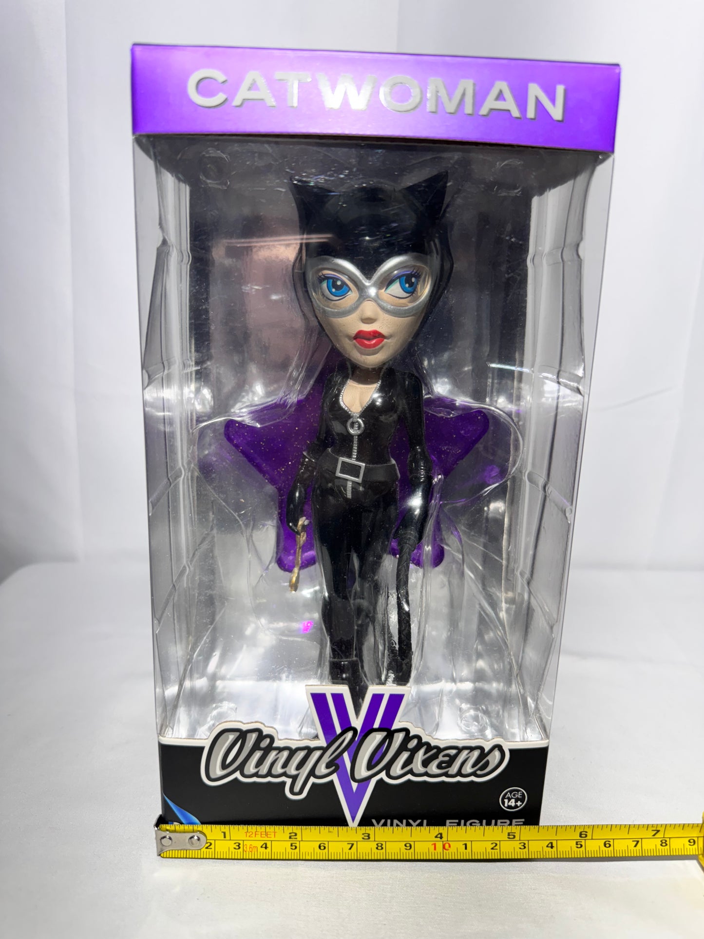 Vinyl Vixens Catwoman Figurine – DC Comics / Warner Bros – Original Box