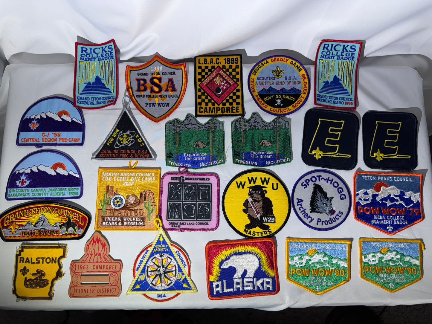 Lot of 24 Vintage Boy Scout Patches & Scouting Memorabilia – 1960s–1990s – Mixed Collection
