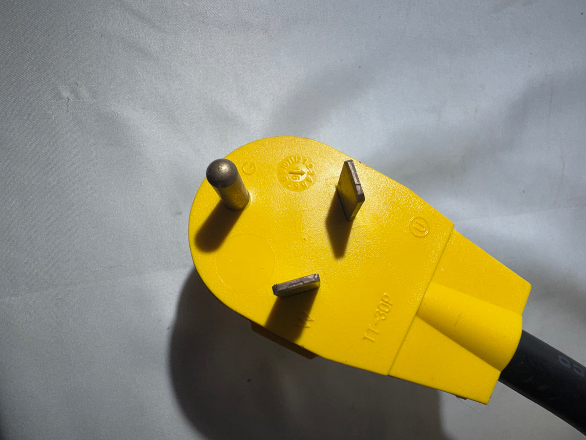 Camco Power Grip Power Defender 30-Amp Voltage Protector – Tested & Working