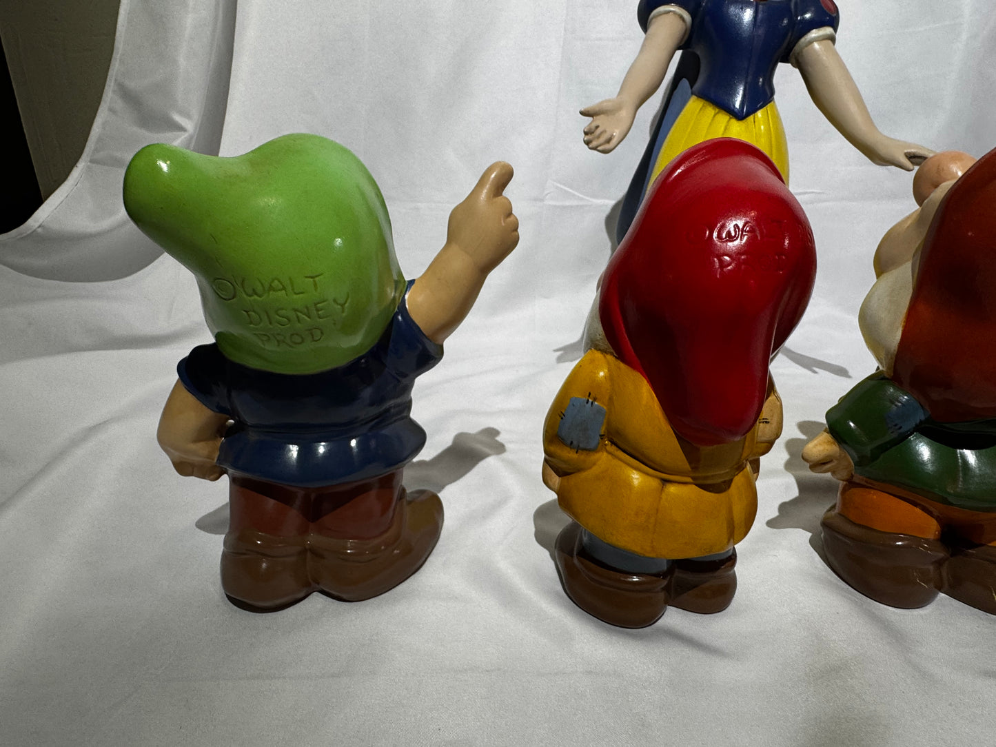 Vintage Walt Disney Prod Snow White & 7 Dwarfs XL Ceramic Set 16” Complete