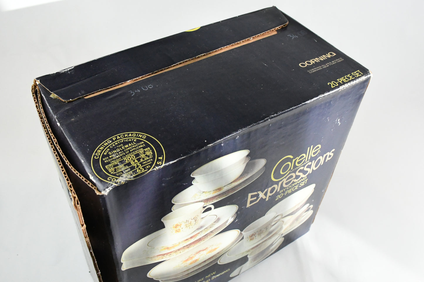 Corelle Expressions full set in box