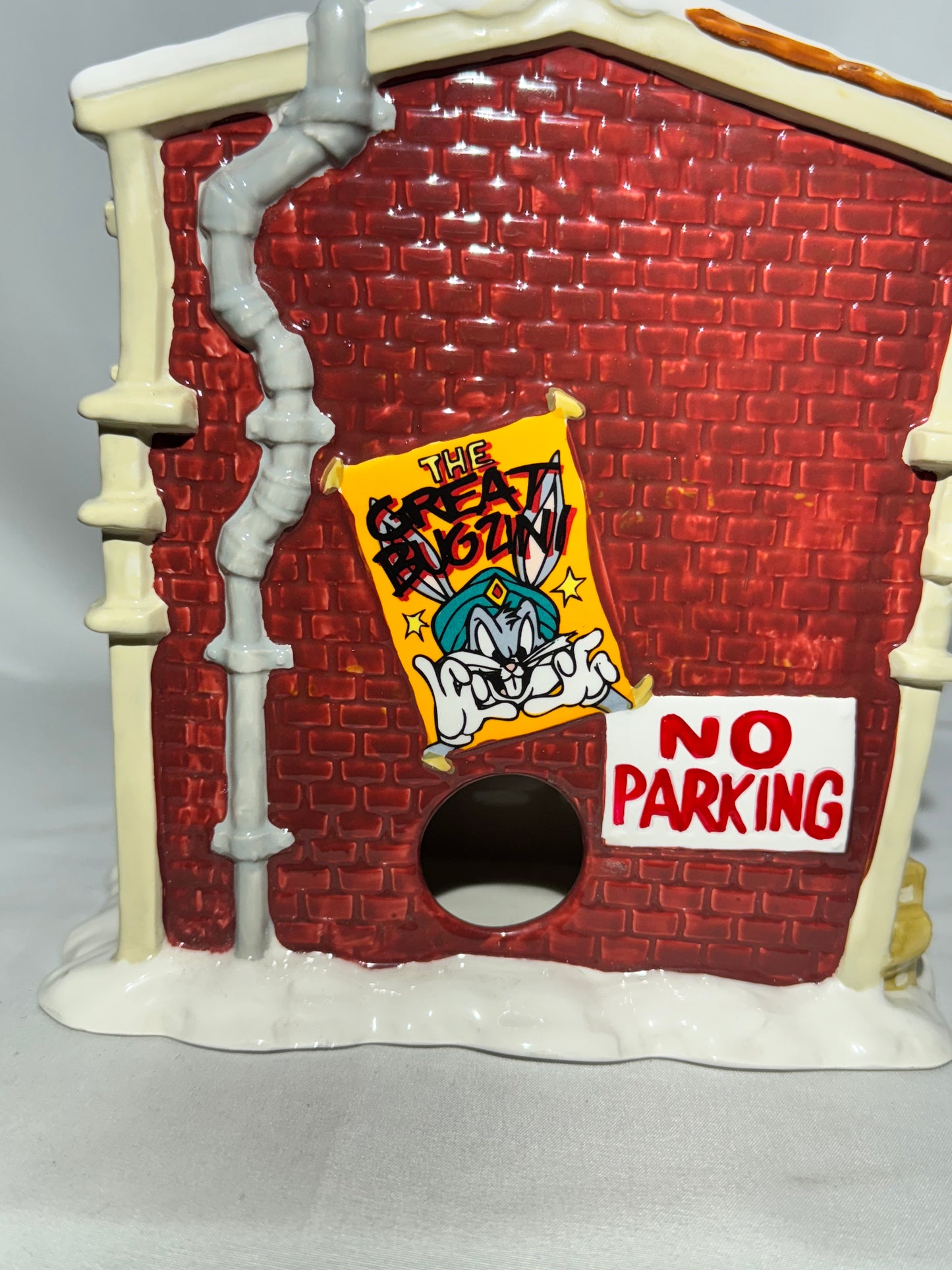 Vintage 1996 Looney Tunes Village Theater – Light-Up Christmas Display – Warner Bros. w/ Original Box