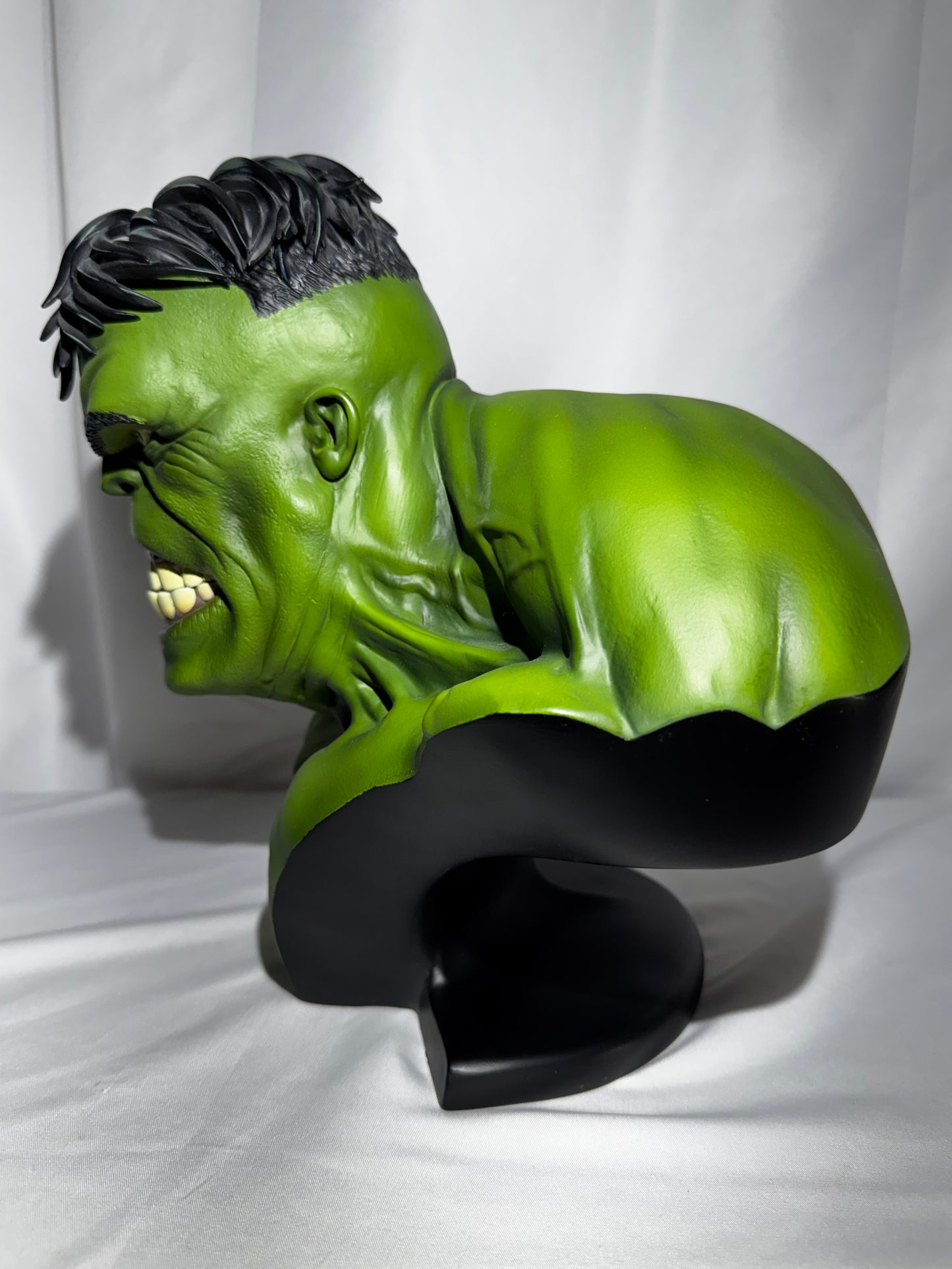 Sideshow Collectibles Legendary Scale Hulk Bust #230/400 Marvel Statue w/ Box 10.5”