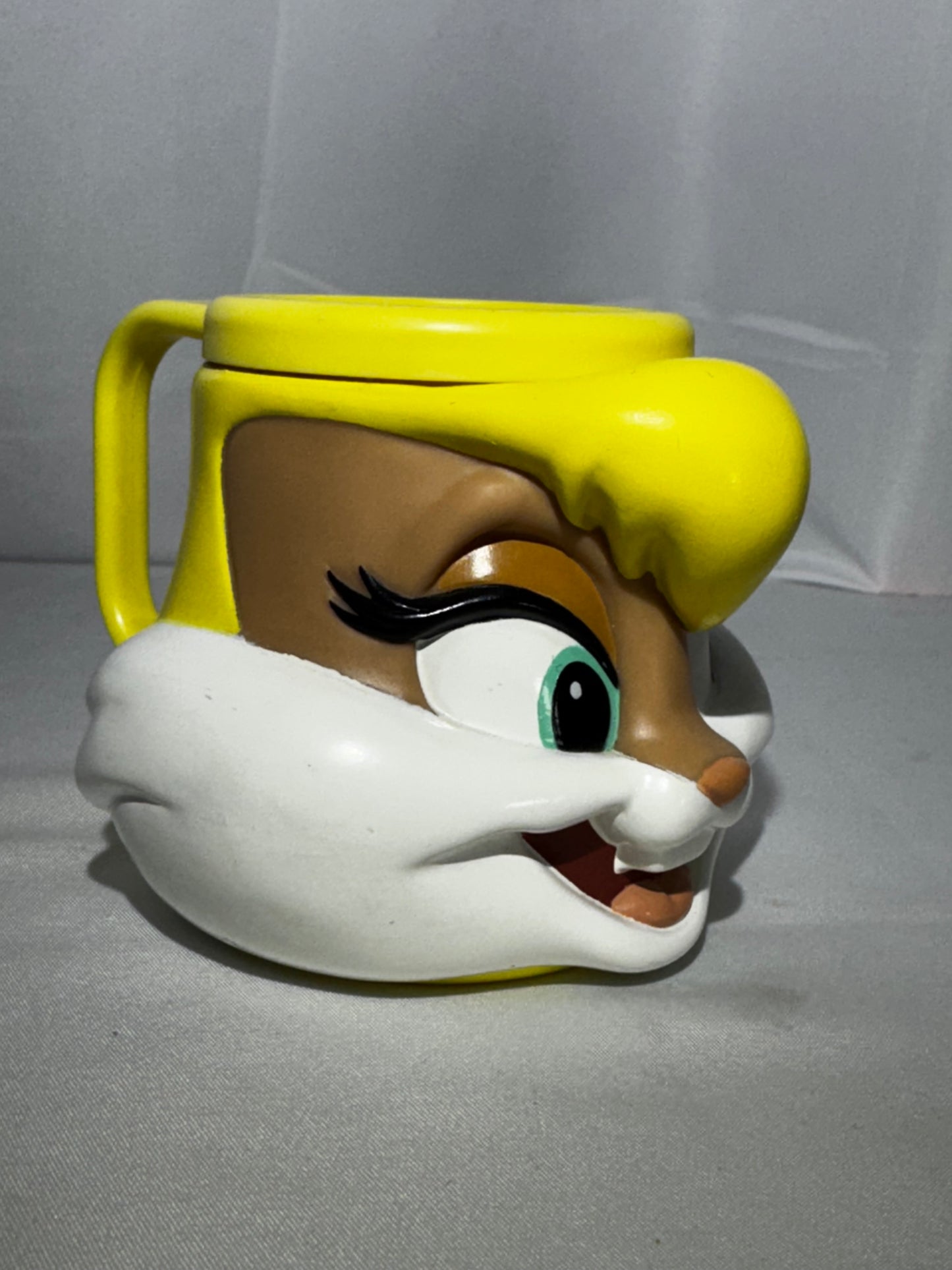 Vintage 1990s Warner Bros Looney Tunes Lola Bunny Plastic Head Mug Cup