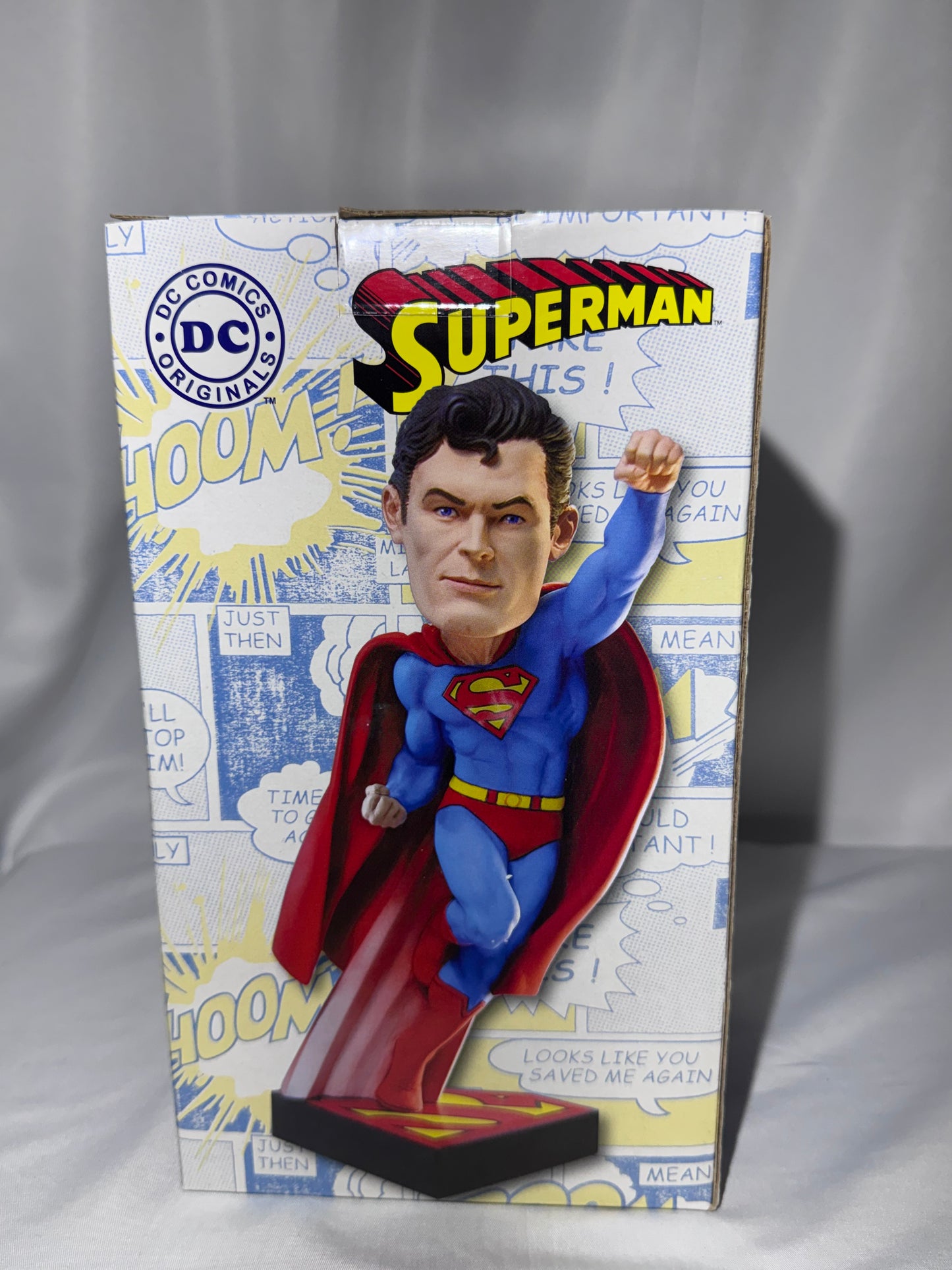 NECA DC Originals Superman Head Knocker Bobblehead – 8” Hand-Painted Resin – Original Box