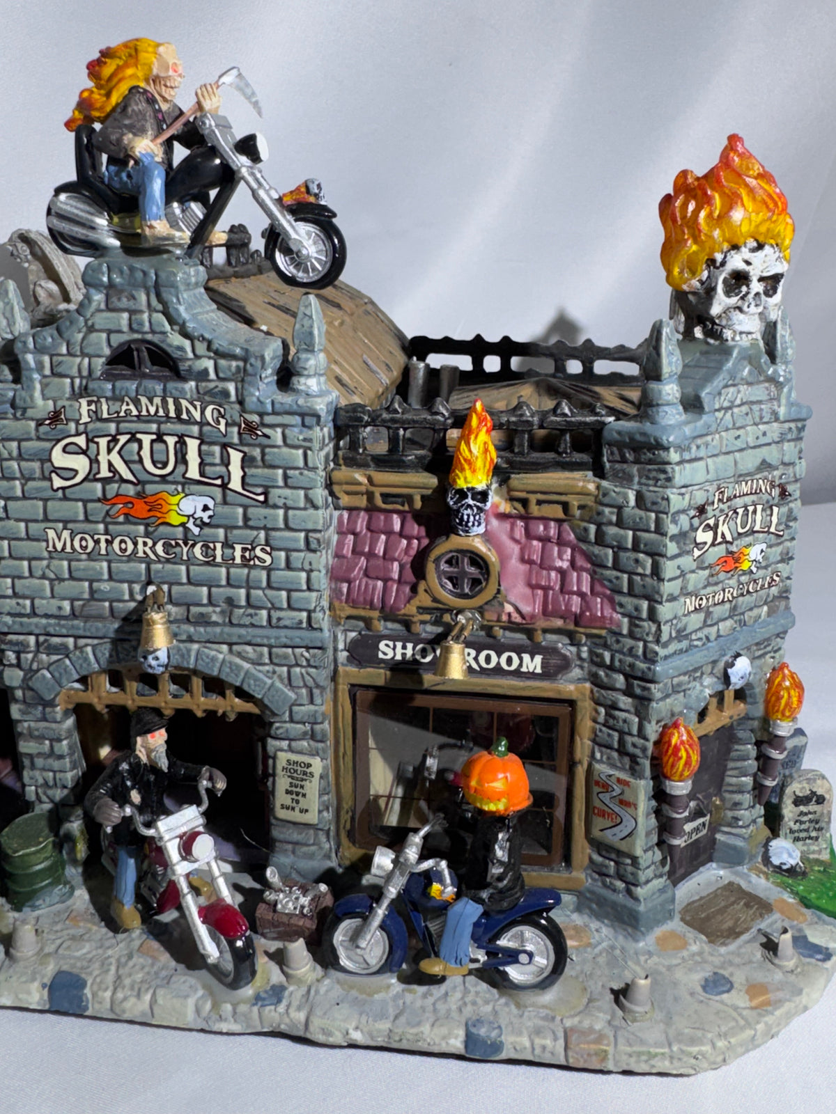 Lemax Spooky Town Flaming Skull Motorcycles – Item #95829 – Retired Halloween Village