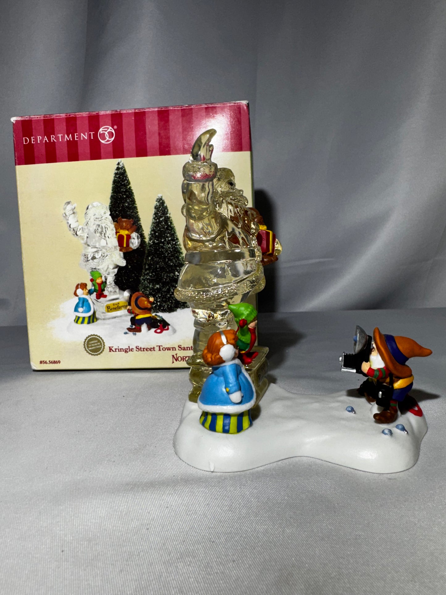 Department 56 North Pole Village Kringle Street Town Santa #56.56869 Retired w/ Box
