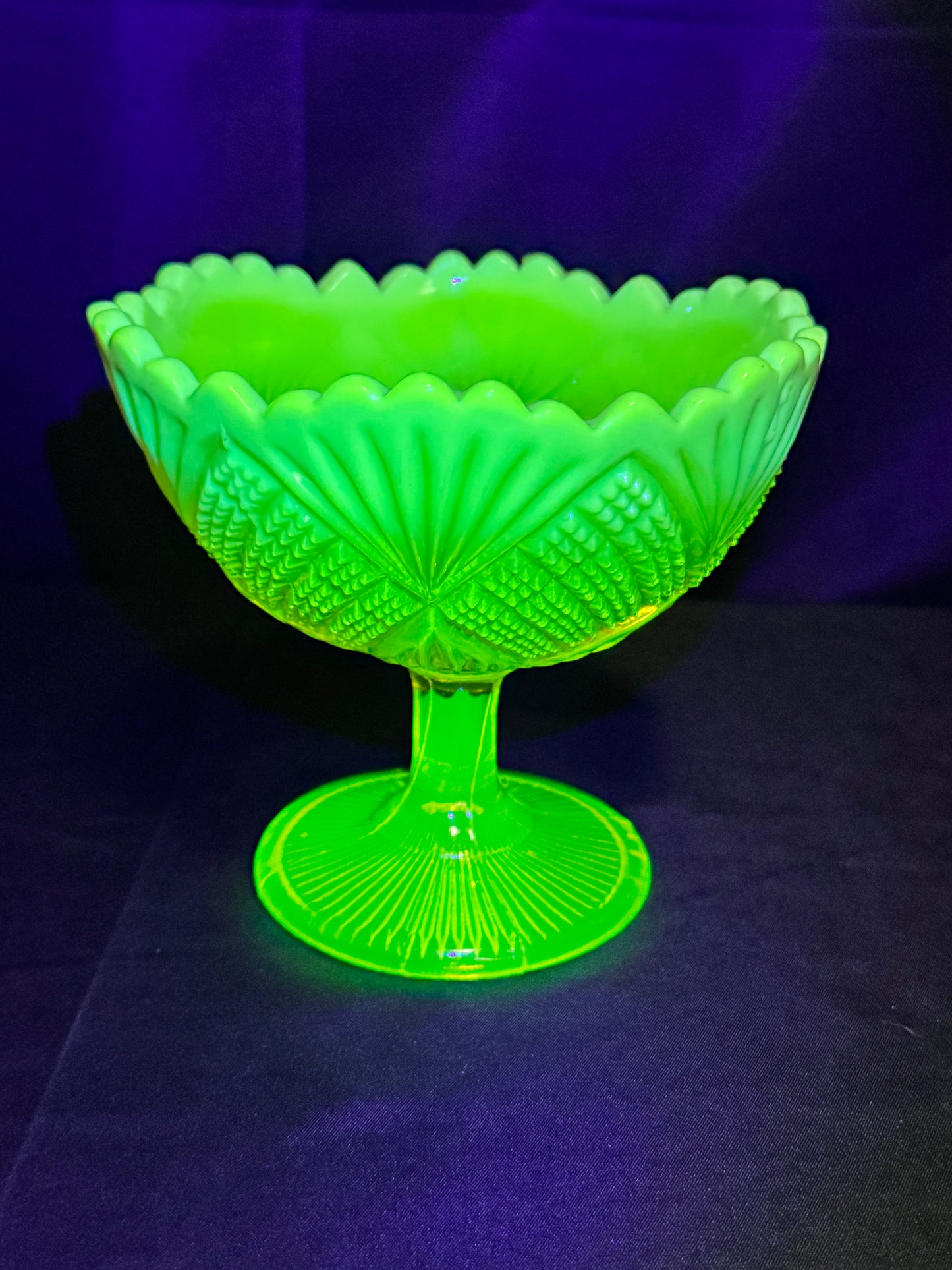 Victorian Uranium Glass Davidson Primrose Pearline Footed Compote – RN 285342