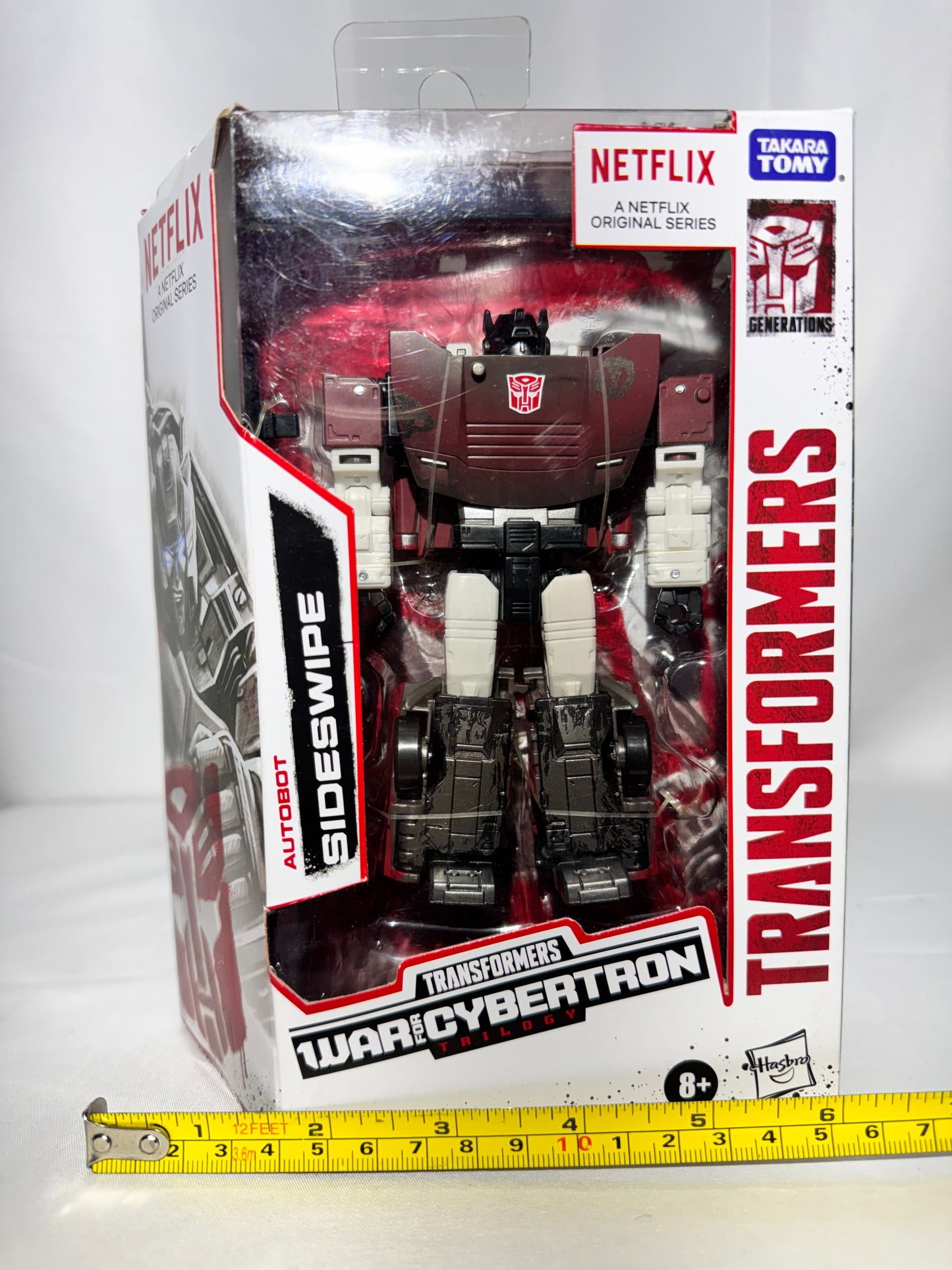 Transformers Generations War for Cybertron Netflix Edition Deluxe Class Sideswipe