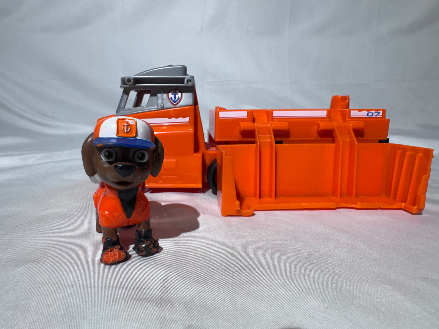 PAW Patrol Big Truck Pups Truck Stop HQ Playset – Complete Crew & Trucks