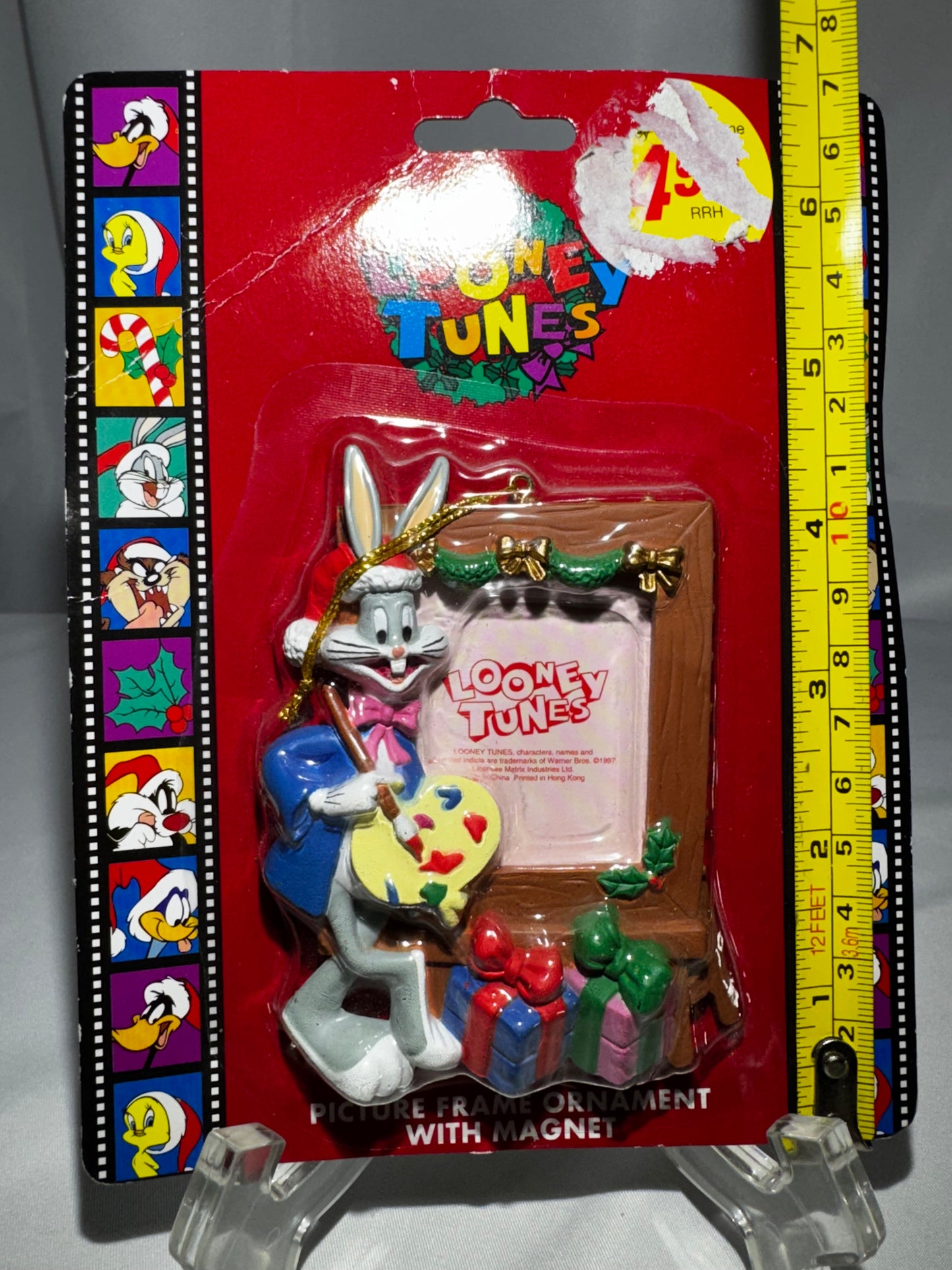 1997 Looney Tunes Bugs Bunny Picture Frame Ornament Magnet Matrix Resin Christmas 3.75”