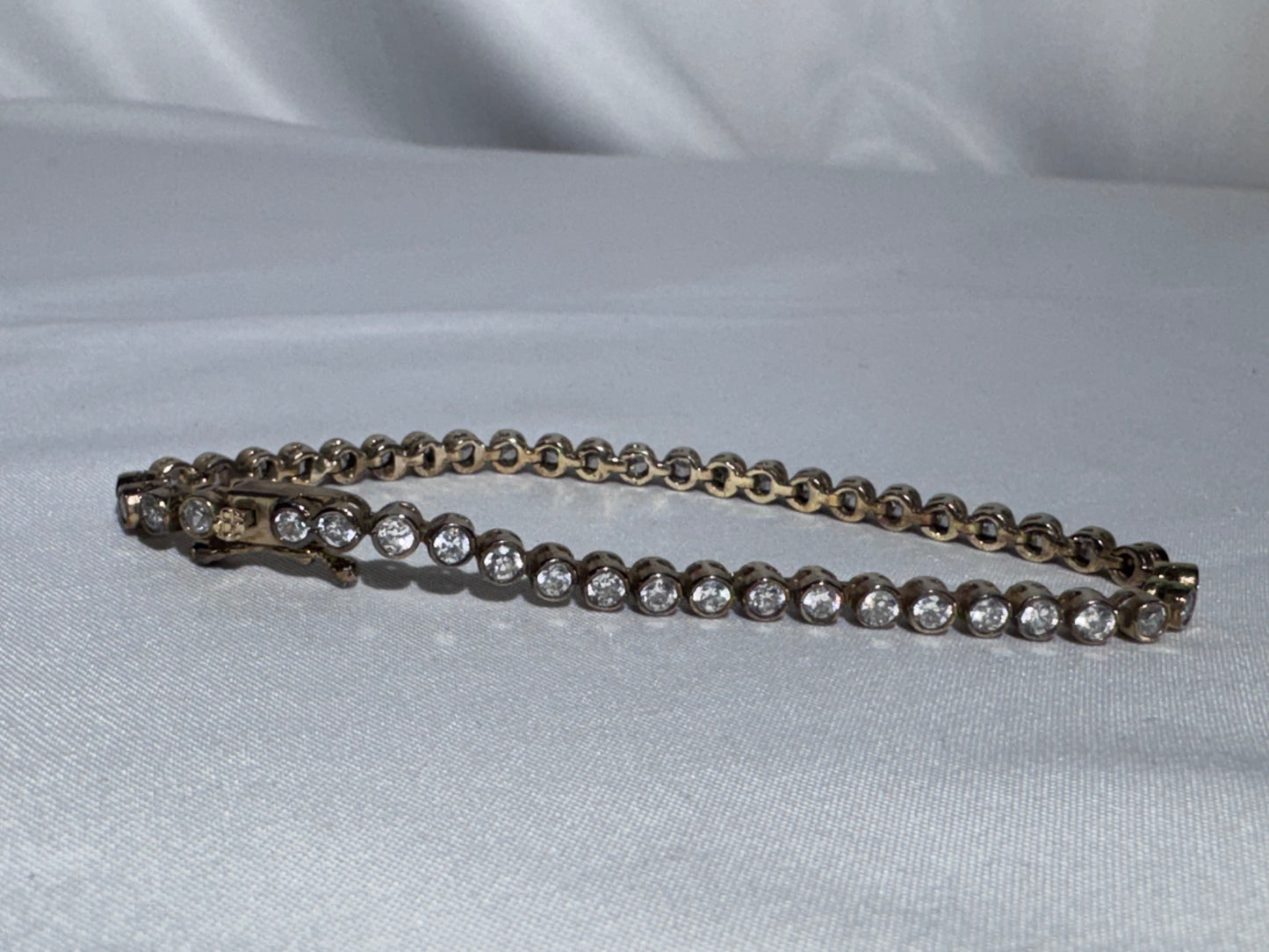 Vintage/Classic 925 Sterling Silver FAS Tennis Bracelet – Clear Round Stones – Box Clasp