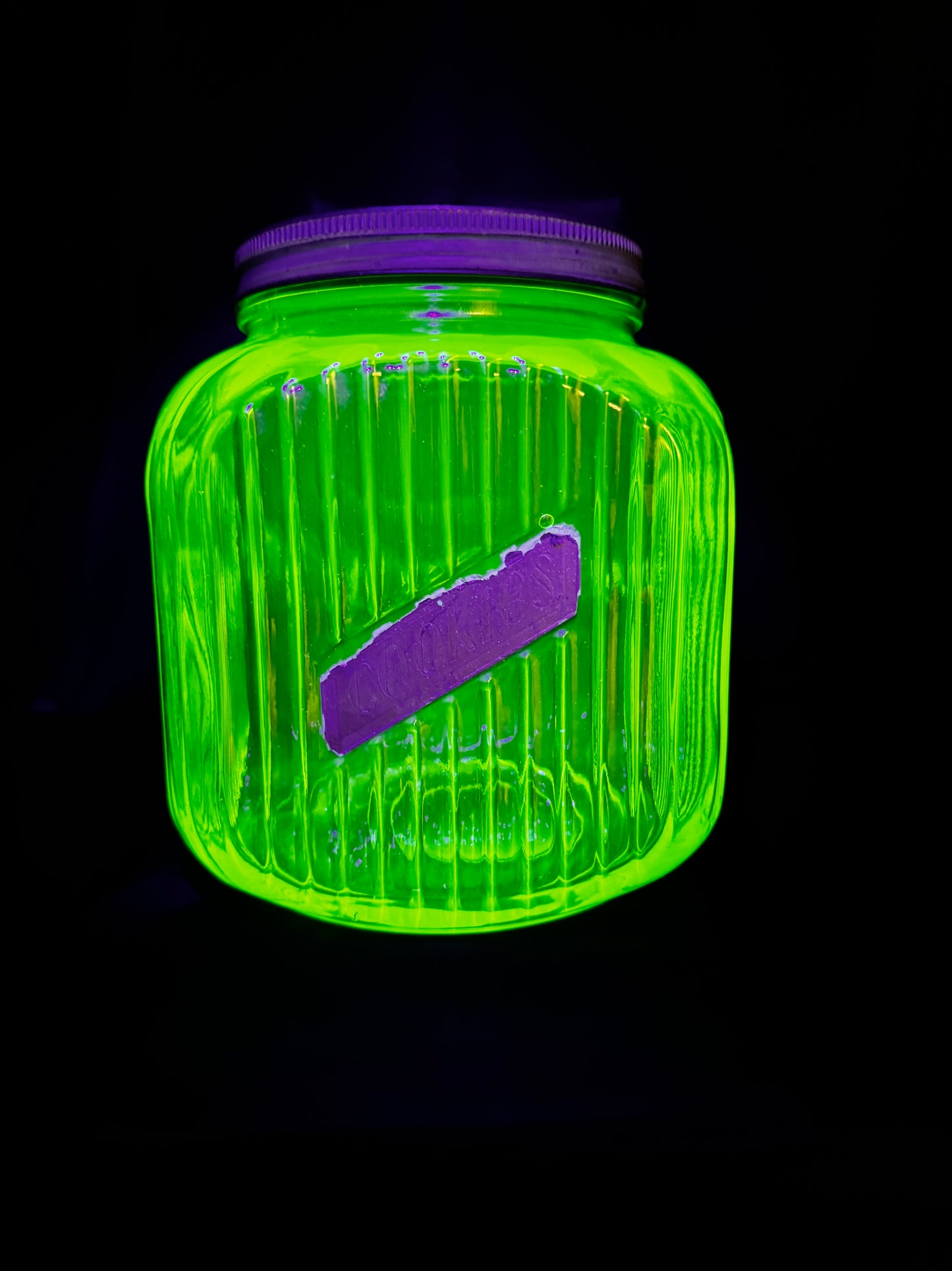 Vintage 1930s Uranium Glass Hoosier Cookie Jar Canister Green Ribbed UV Reactive w/Lid