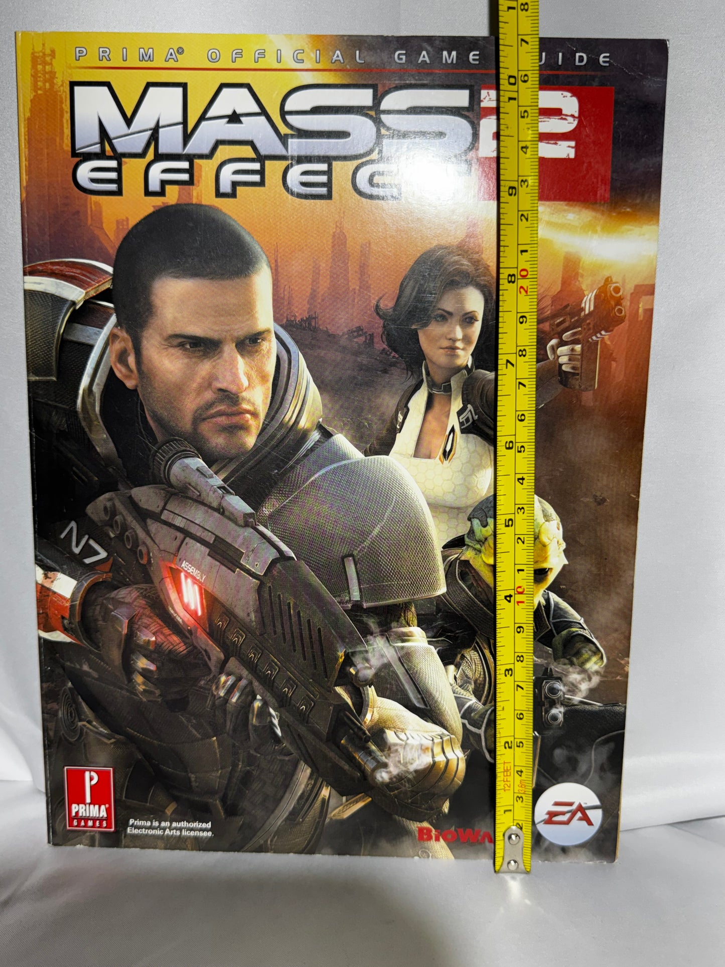 Mass Effect 2 Prima Official Game Guide Complete Strategy Book w/ DLC 2010