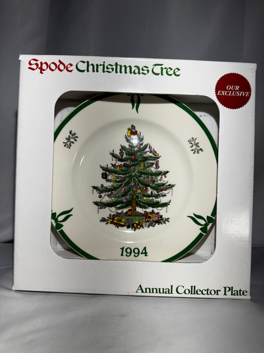 Spode Christmas Tree 1994 Annual Collector Plate 7 7/8” Earthenware w/ Box
