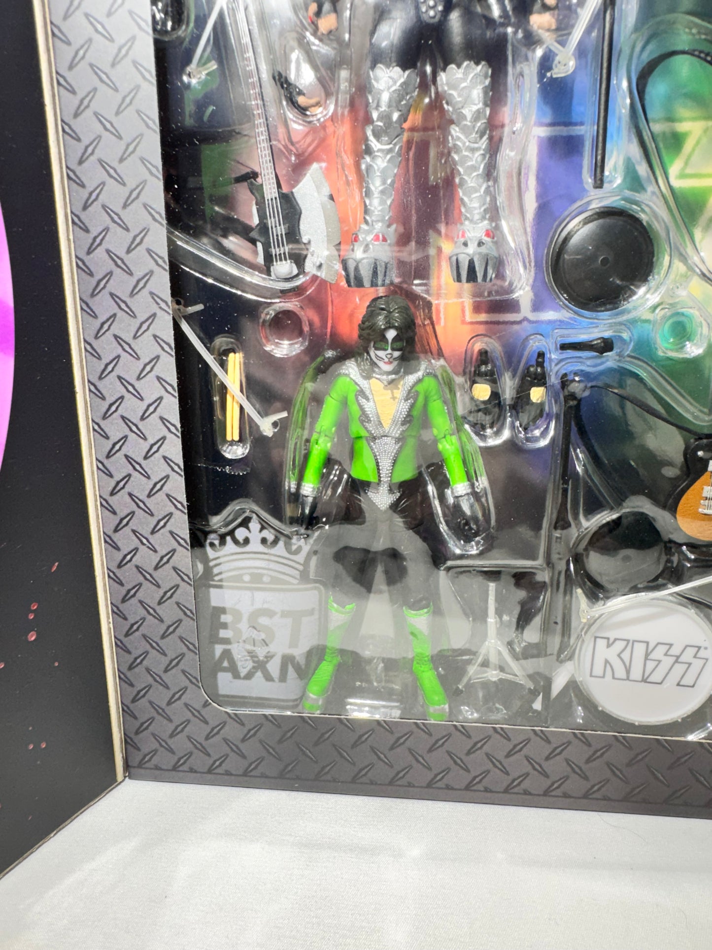 KISS Action Figures with Accessories – Great Gift Set!