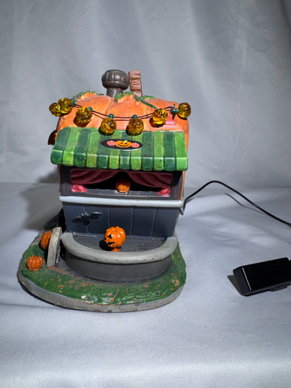 Lemax Spooky Town Pick Me Pumpkin Wagon #95444 – 2019 – Original Box