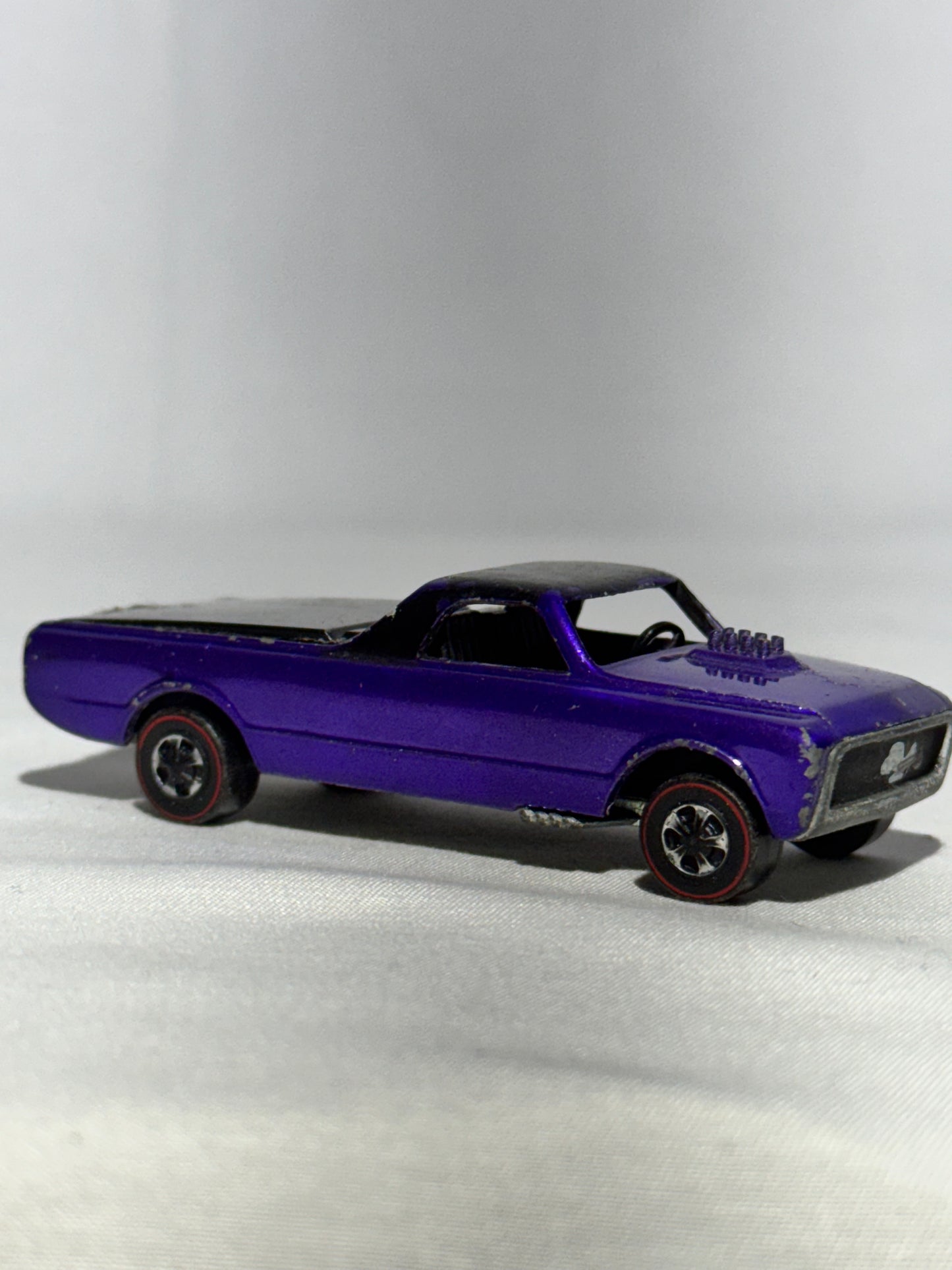Hot Wheels Custom Fleetside – 1968 Redline – Metallic Purple