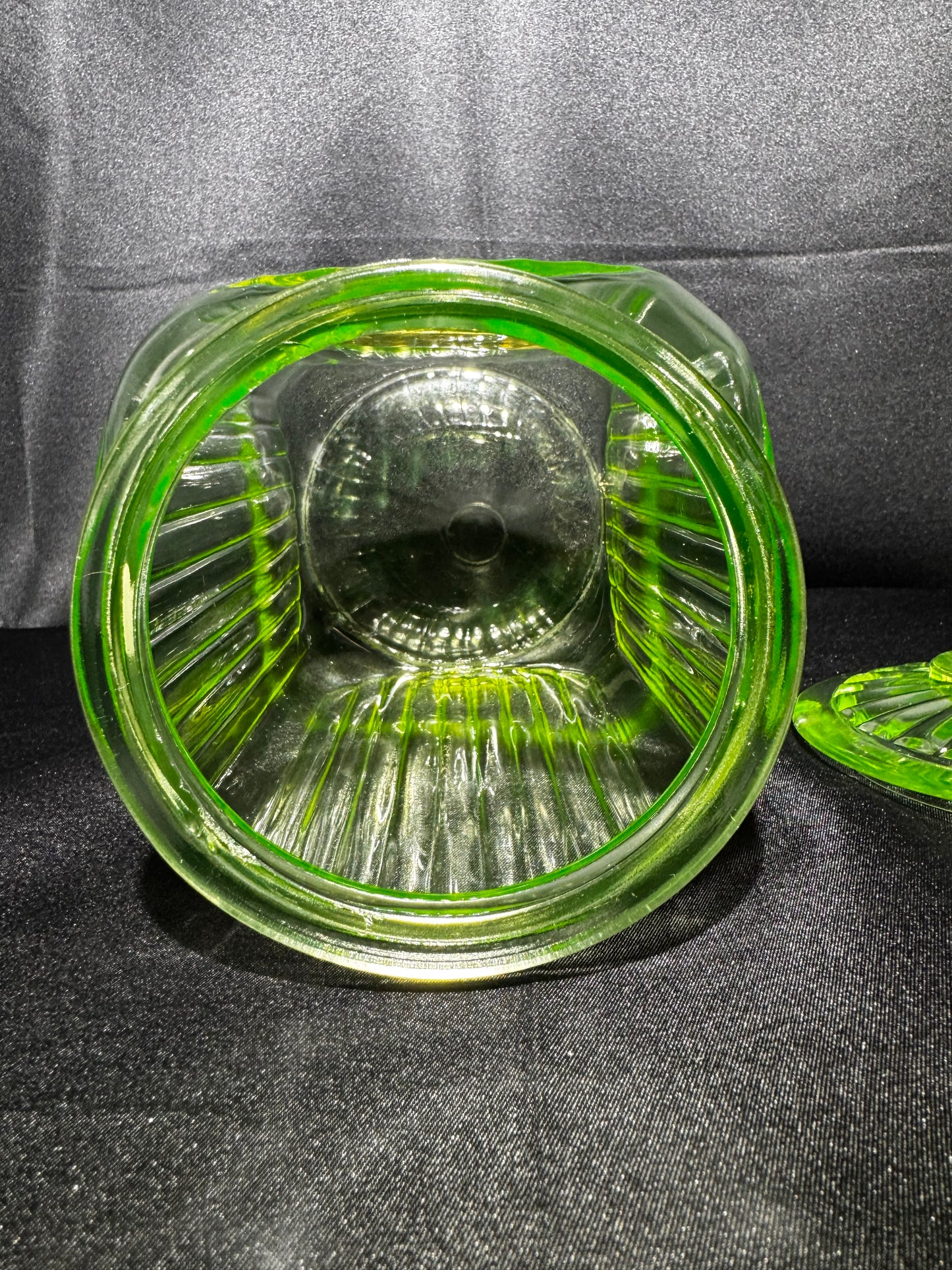 Vintage 1930s Anchor Hocking Uranium Glass “SUGAR” Canister with Original Lid