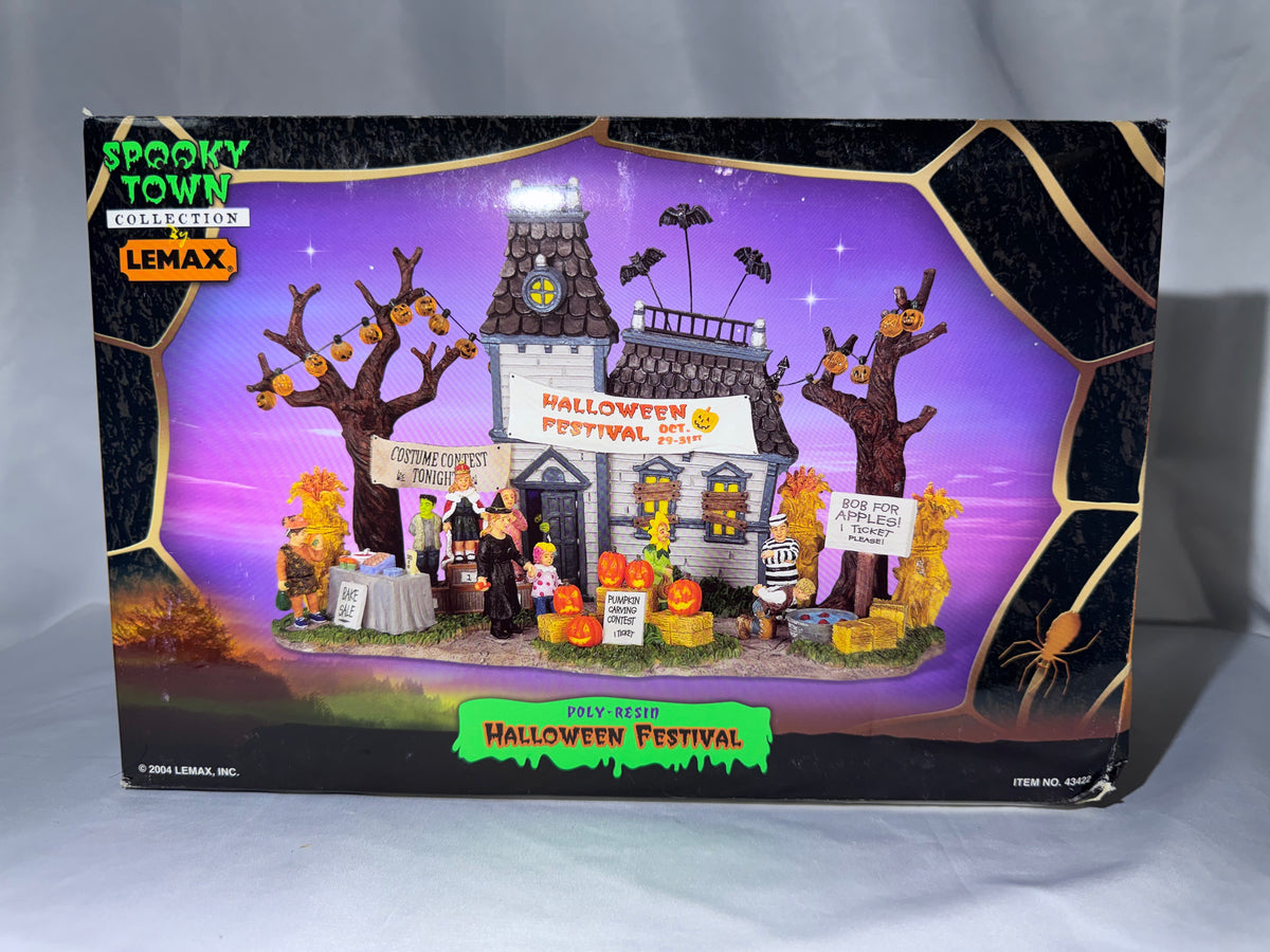 Lemax Spooky Town Halloween Festival #43422 – Retired 2004 – Original Box