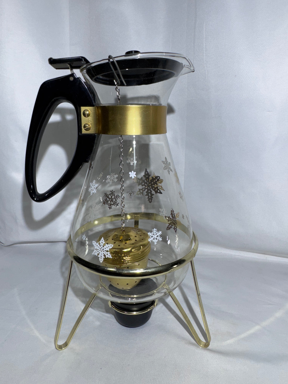 Vintage Pyrex 3208 8-Cup Cinderella Beverage Server Snowflake Gold White – Box & Accessories – Parts/Display