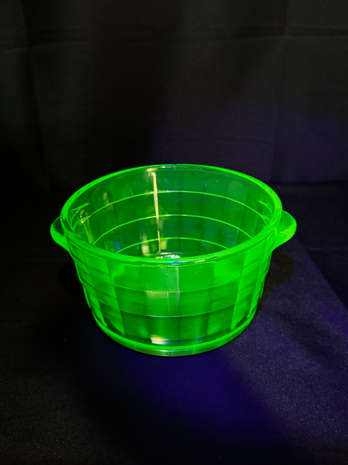 Vintage Anchor Hocking Block Optic Uranium Glass Ice Bucket / Butter Tub – Green Depression Glass