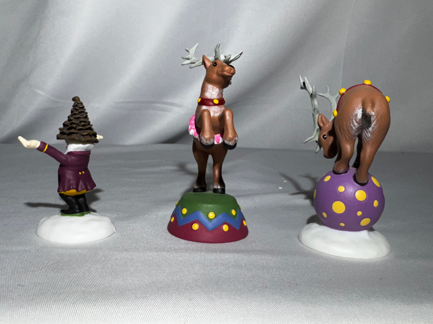Department 56 North Pole Woods Balancing Act #56932 Retired Elf Reindeer Figurine Set w/ Box