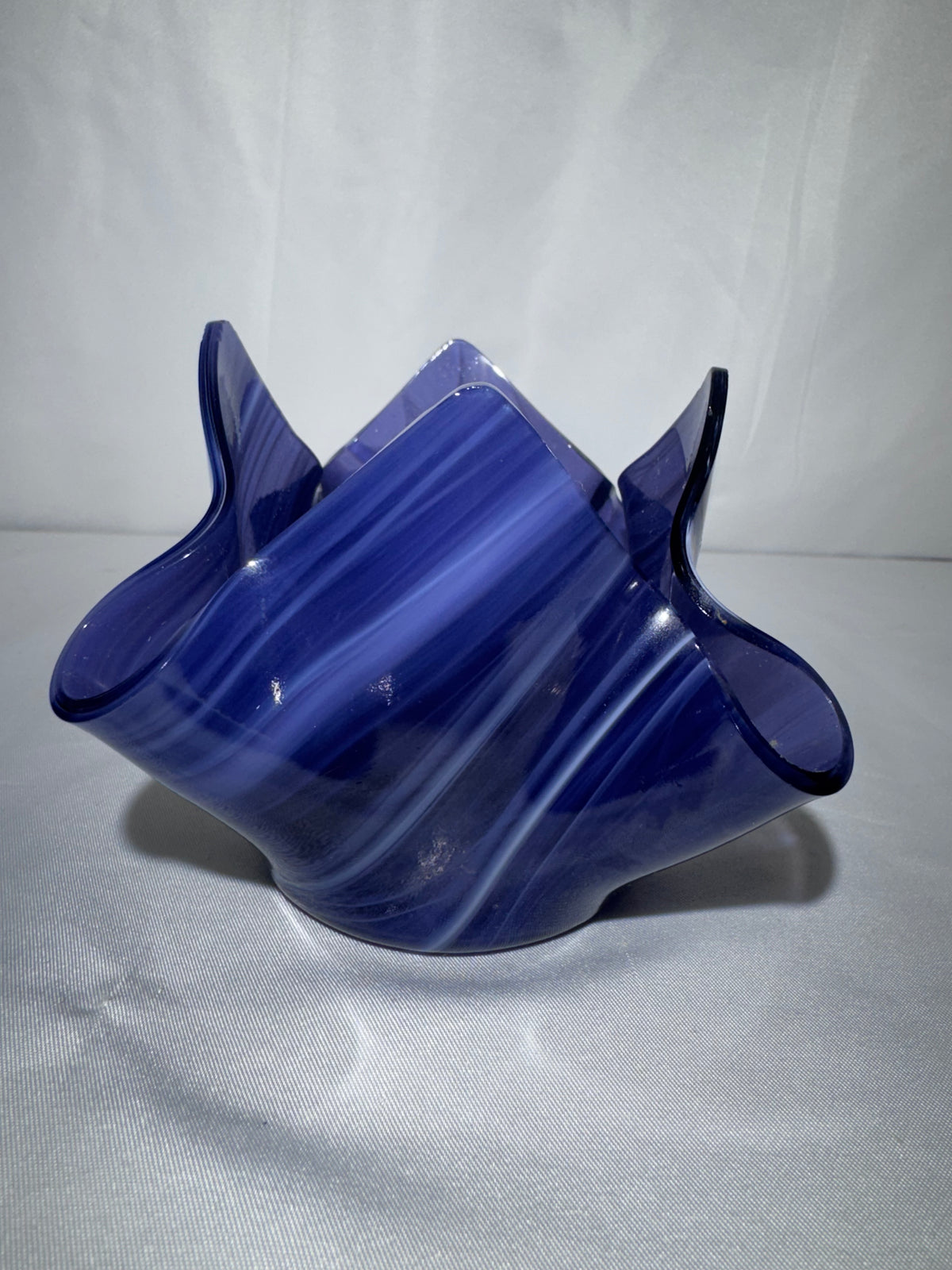 Buffalo Glass Works Limited Edition Dark Blue & White Swirled Art Glass Handkerchief Vase 90’s