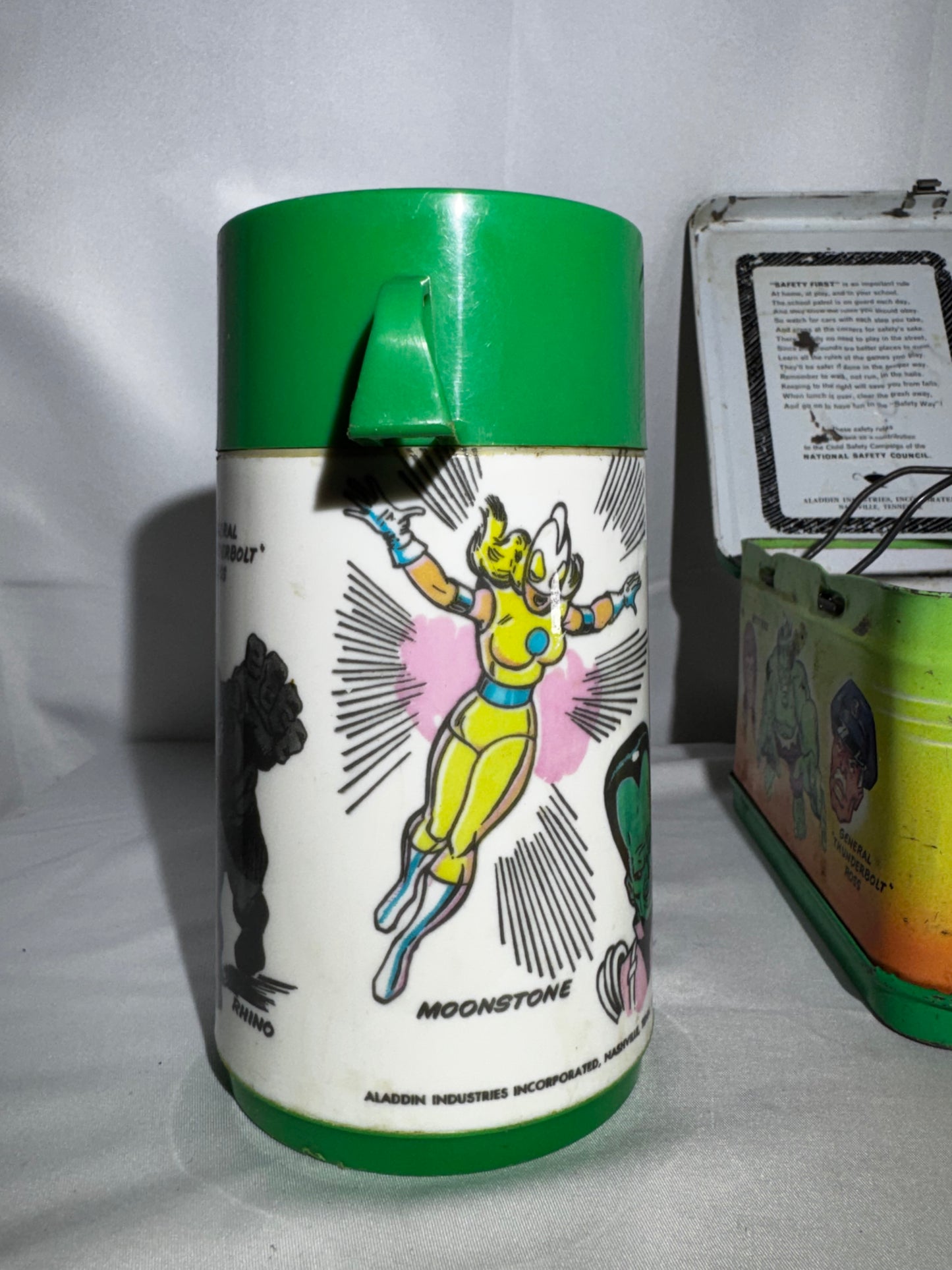 Vintage 1978 Aladdin The Incredible Hulk Metal Lunch Box w/ Original Thermos
