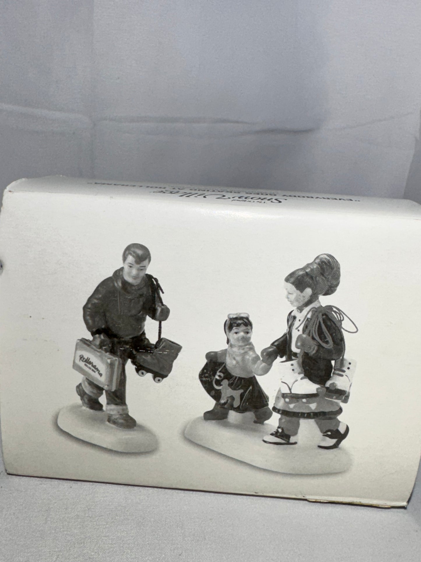 Dept. 56 Original Snow Village – “Everybody Goes Skating at Rollerama” #54928