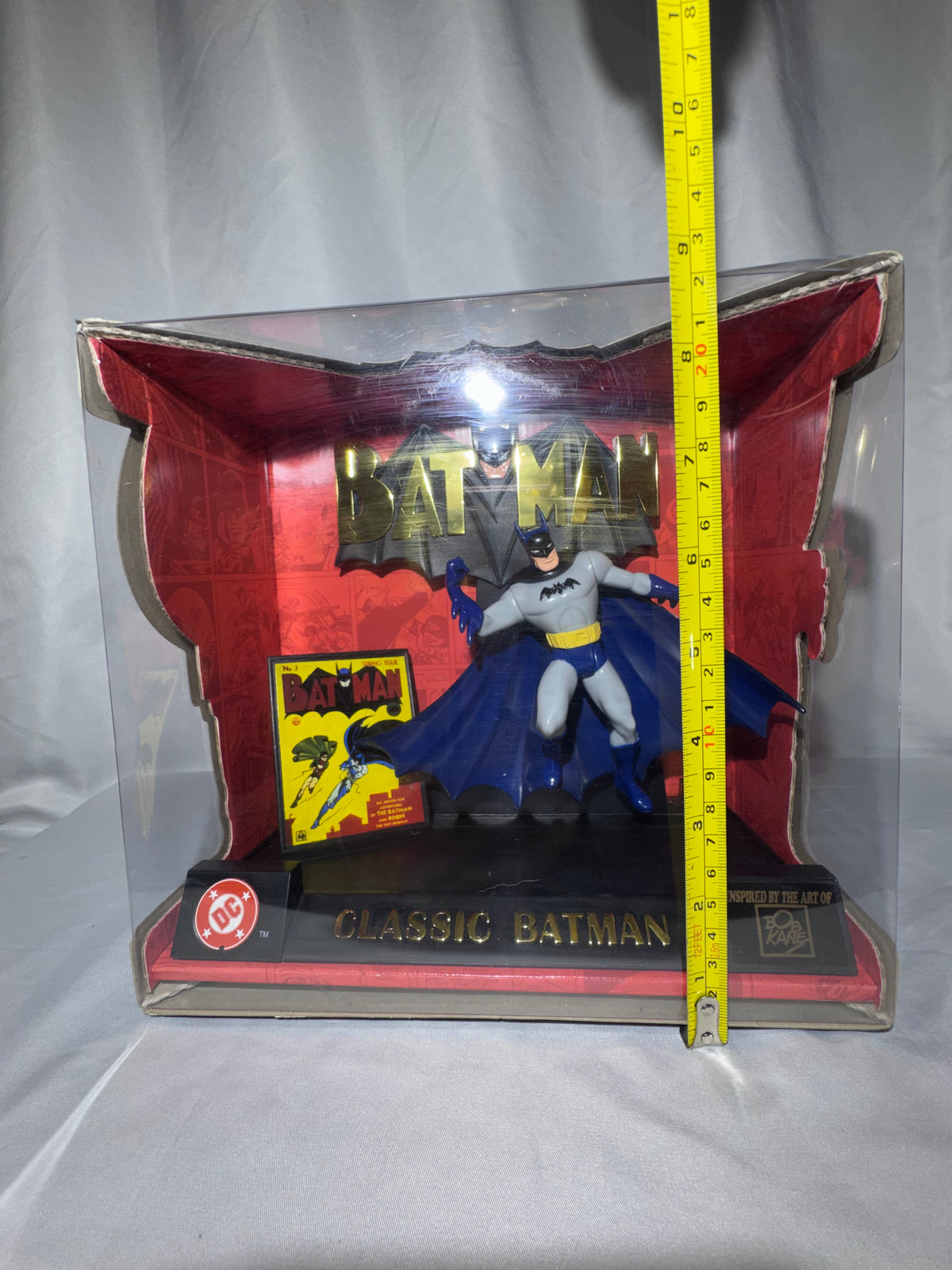 1998 Kenner Bob Kane Classic Batman Edition #2 Action Figure Display Set – Factory Sealed