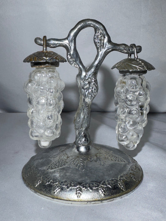 Vintage Clear Glass Hanging Grape Salt & Pepper Shaker Set w/ Metal Tree Stand – Made in Japan