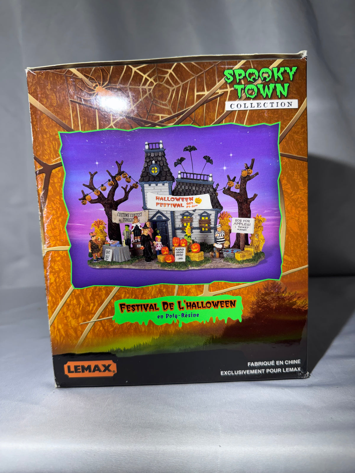 Lemax Spooky Town Halloween Festival #43422 – Retired 2004 – Original Box