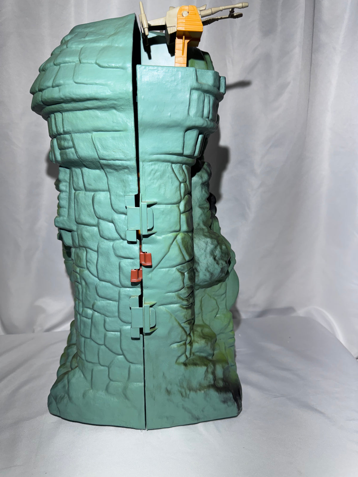 Vintage 1982 Mattel Masters of the Universe Castle Grayskull Playset – Original Accessories & Instructions