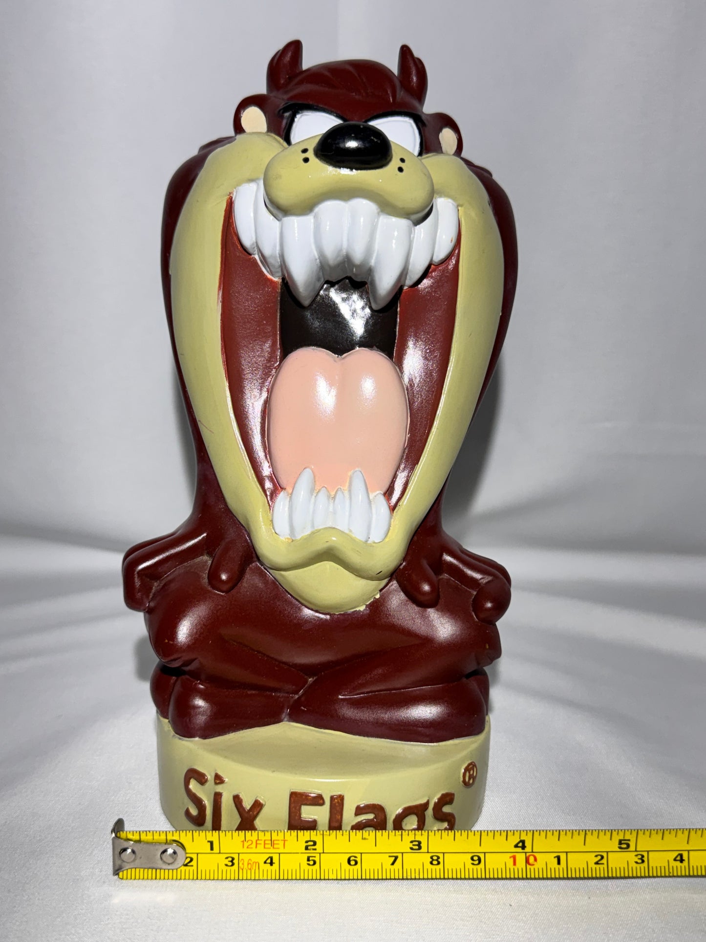 Vintage Taz Piggy Bank – Six Flags – 1996 Warner Bros. Looney Tunes