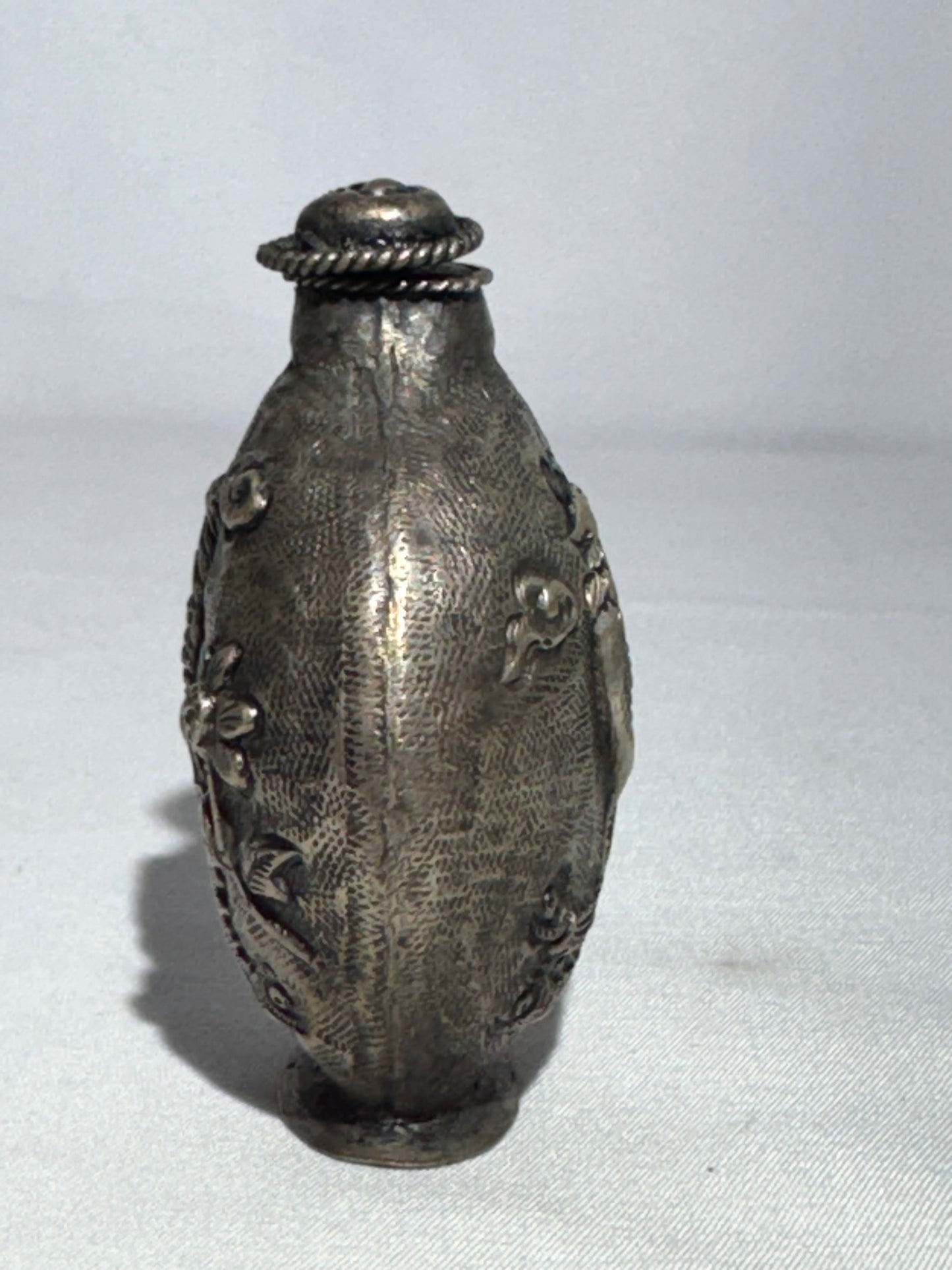 Antique Chinese Snuff Bottle – Repoussé Phoenix & Floral Motif – Hammered Metal Design
