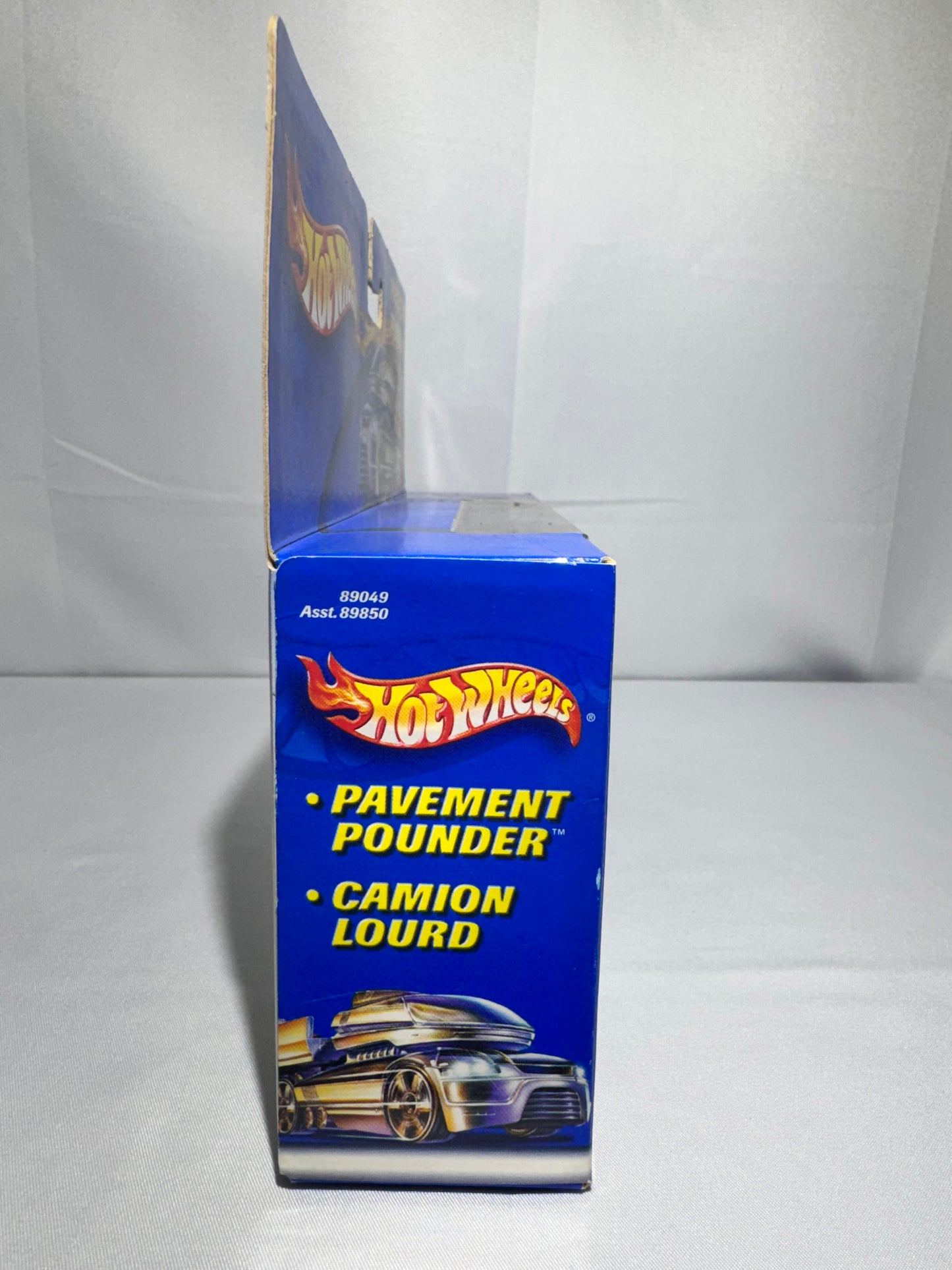 Hot Wheels Pavement Pounder – Custom Muscle Bikes / Duncan’s Motorcycle (2000 Mattel)