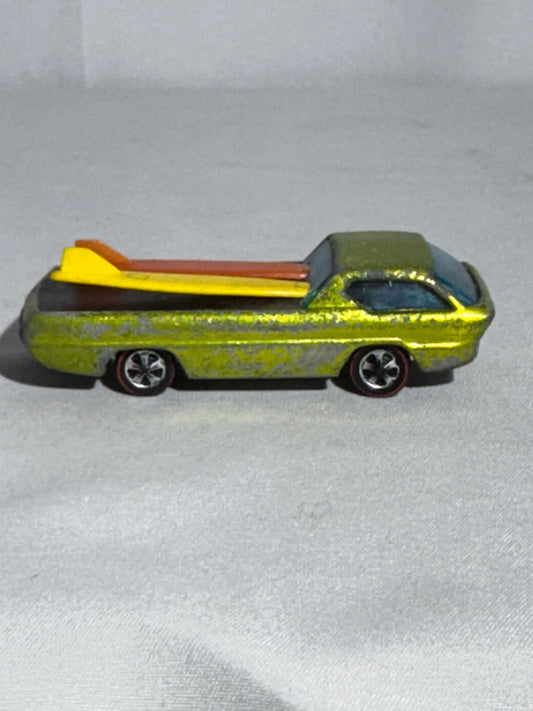 Hot Wheels Redline Deora Sweet 16 Antifreeze Green w/ Surfboards – Vintage 1968