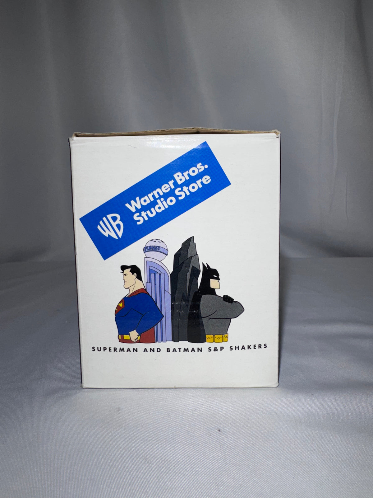 1999 DC Comics Batman & Superman Back-to-Back Salt & Pepper Shakers – Warner Bros. Studio Store