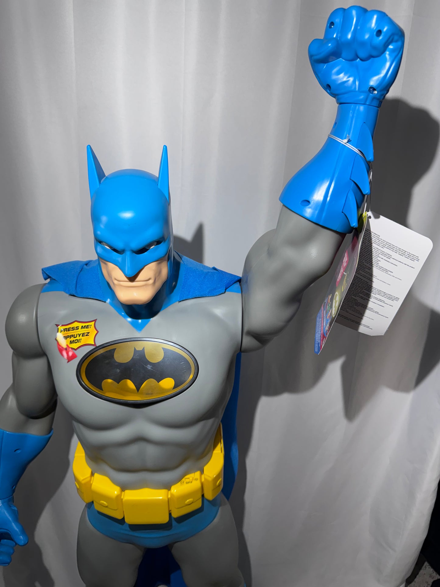 48” JAKKS Pacific DC Comics Big-Figs Batman – Giant Action Figure – Light-Up Bat-Signal – NOS