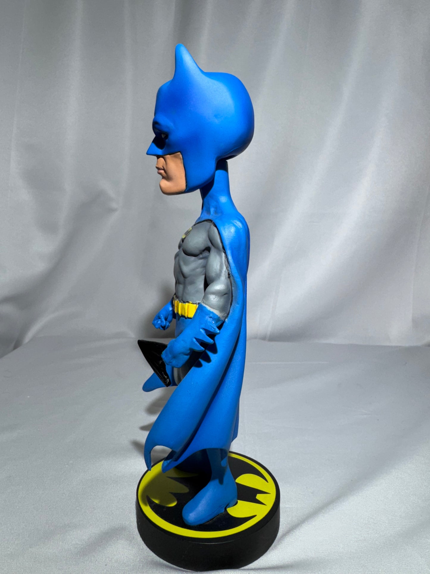 NECA DC Originals Batman Head Knocker 8” Bobblehead Blue Gray Suit Resin