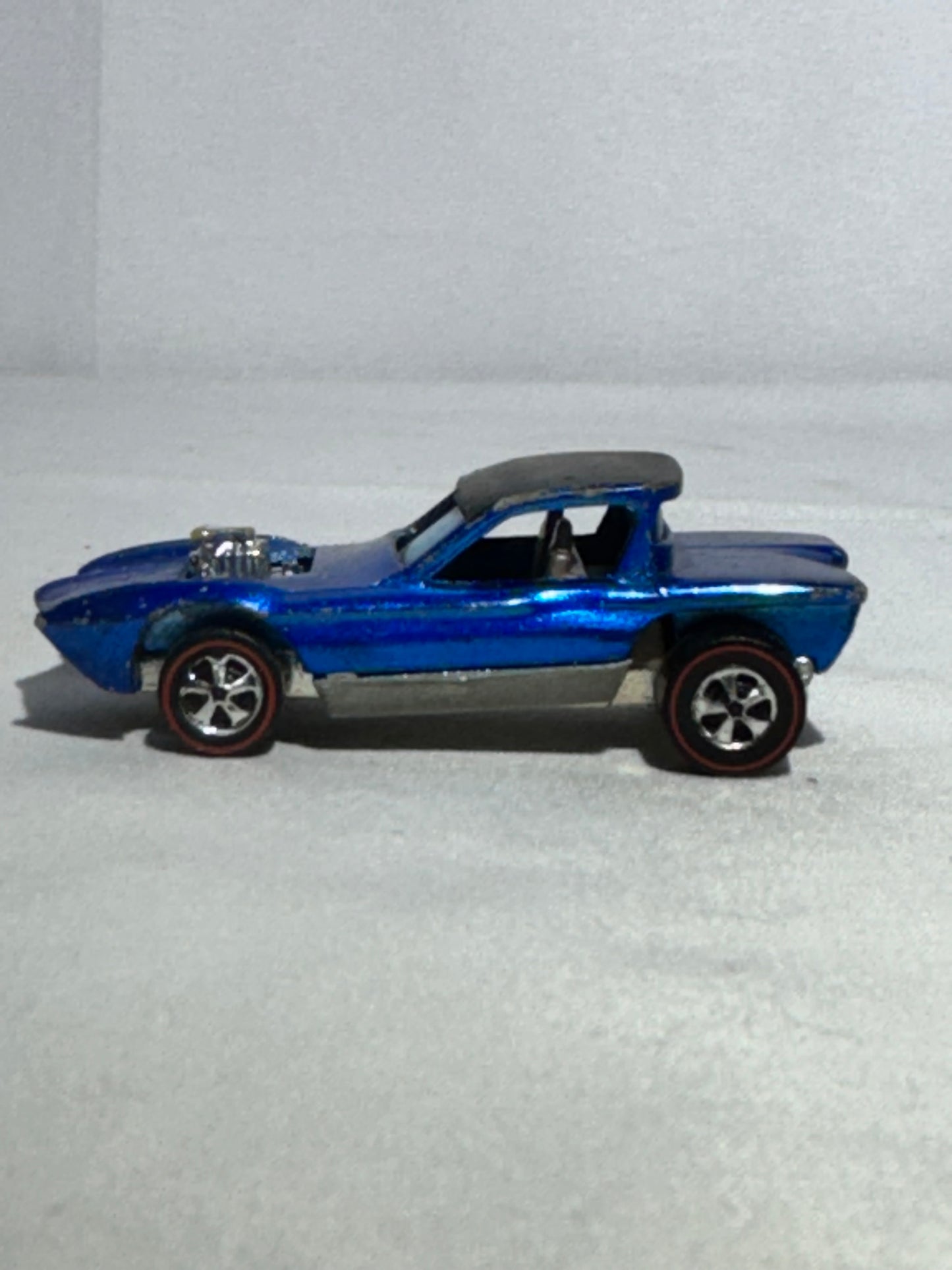 Hot Wheels Python – 1968 Redline – Blue – Sweet 16 Series
