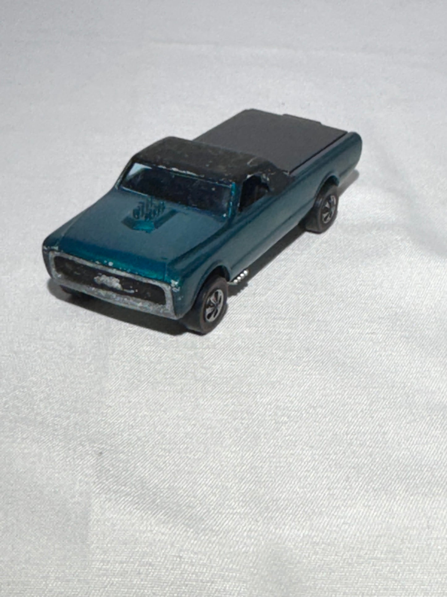Vintage Hot Wheels Custom Fleetside – Original Redline Series (1967)