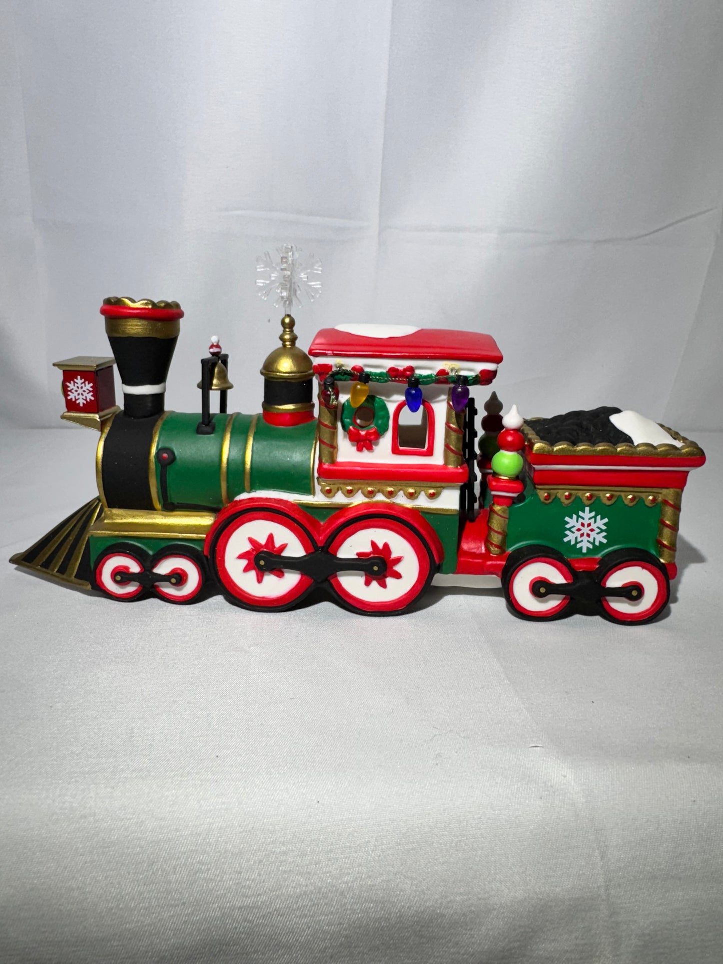 Department 56 North Pole Express – Northern Lights Express Engine